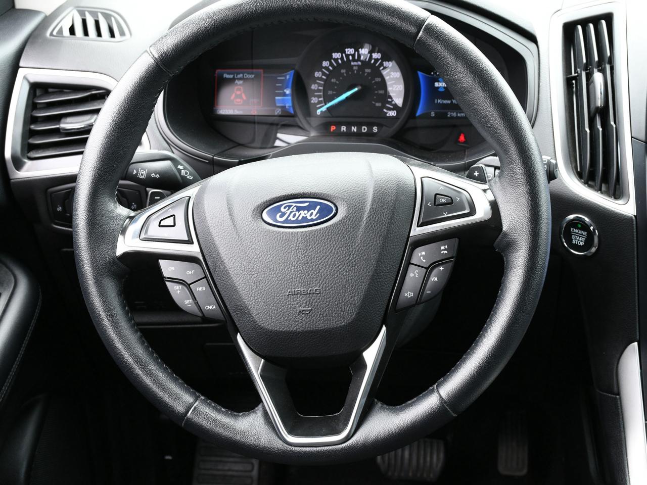 2024 Ford Edge SEL AWD Photo