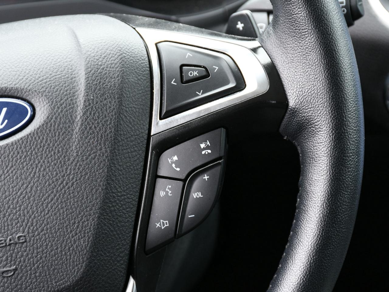 2024 Ford Edge SEL AWD Photo