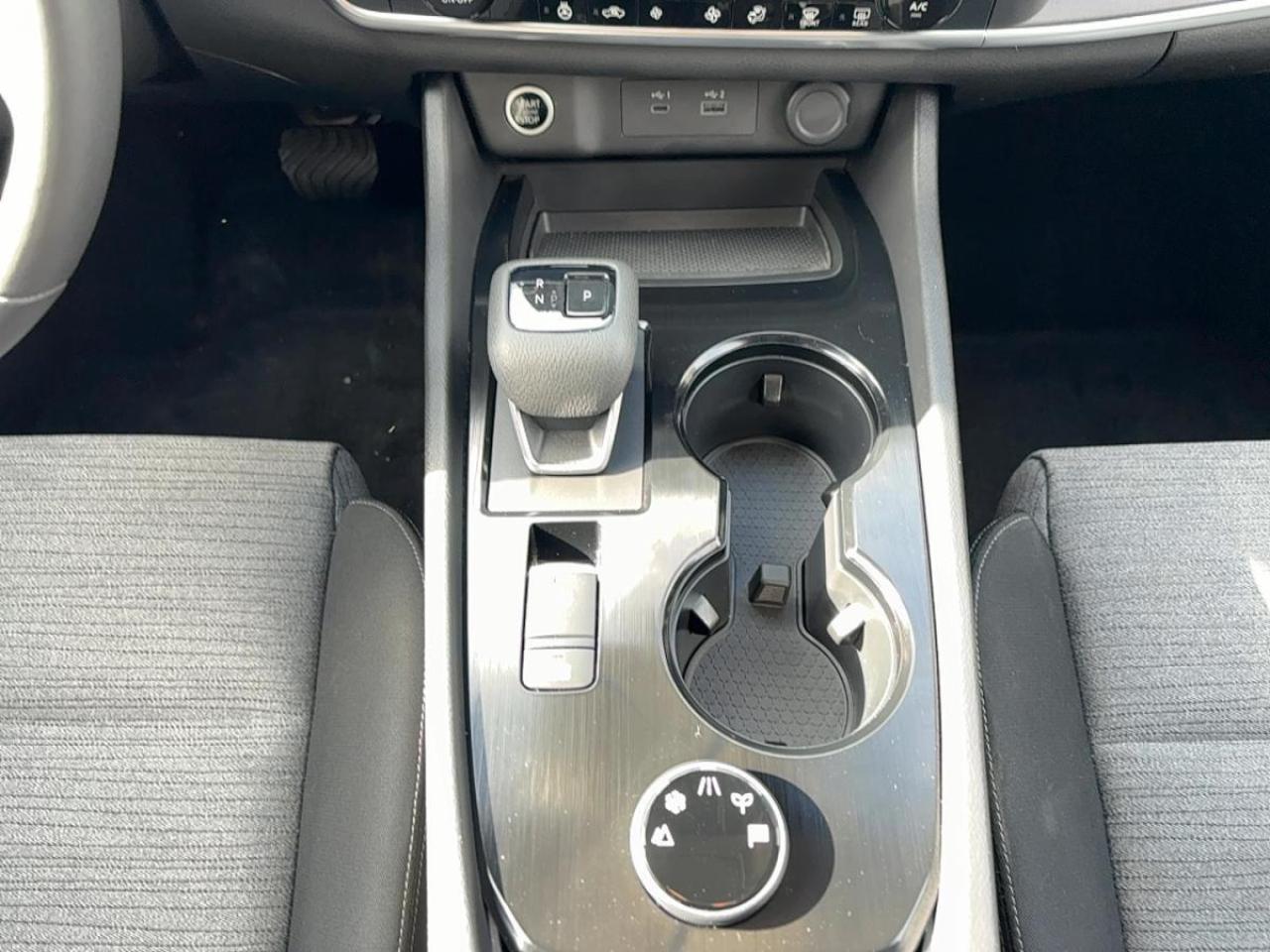 2023 Nissan Rogue SV Moonroof 360Cam CarPlay CleanCarfax Photo