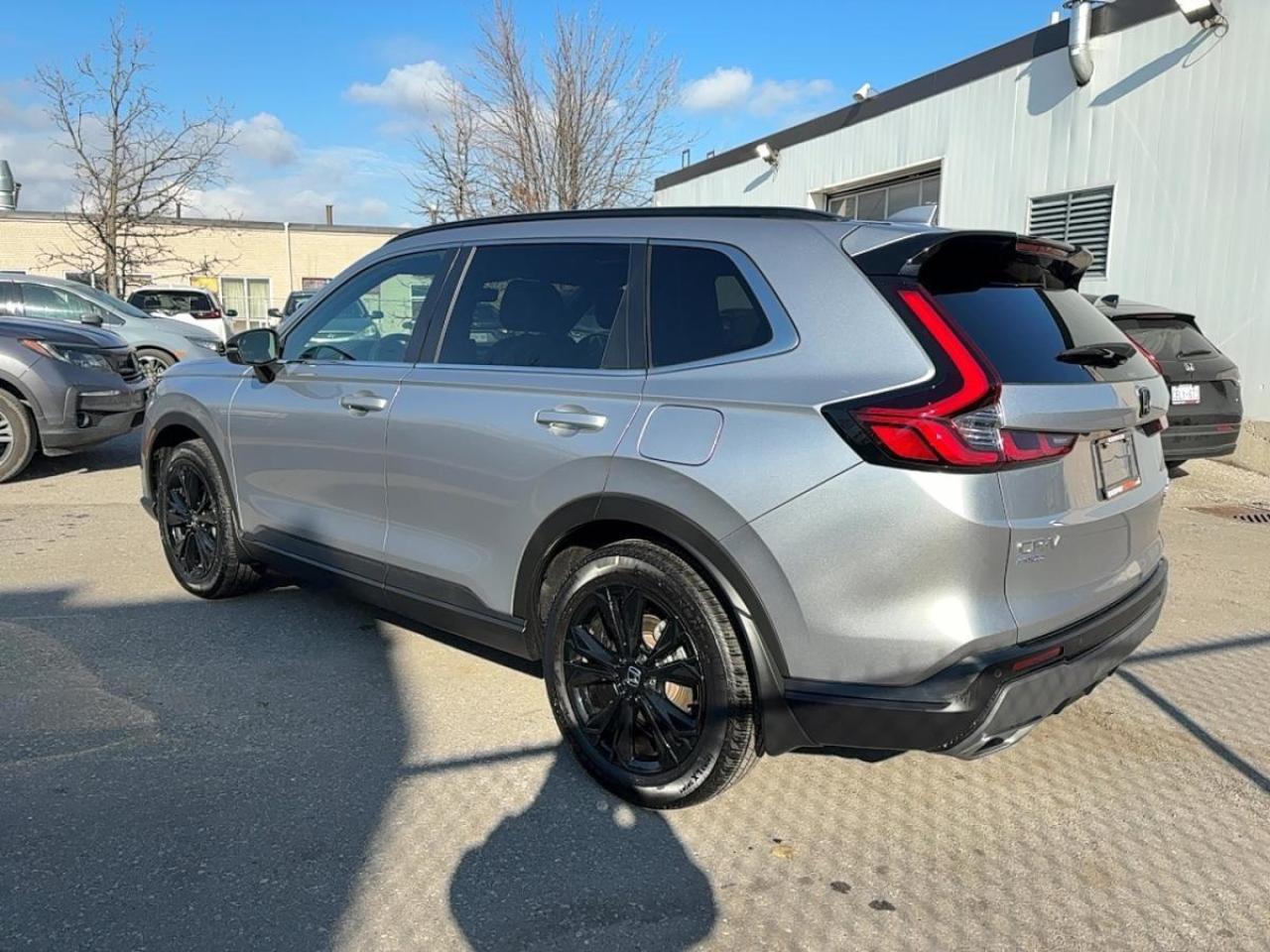 2025 Honda CR-V Hybrid Touring Honda Certified 7YR/160K Warranty Photo