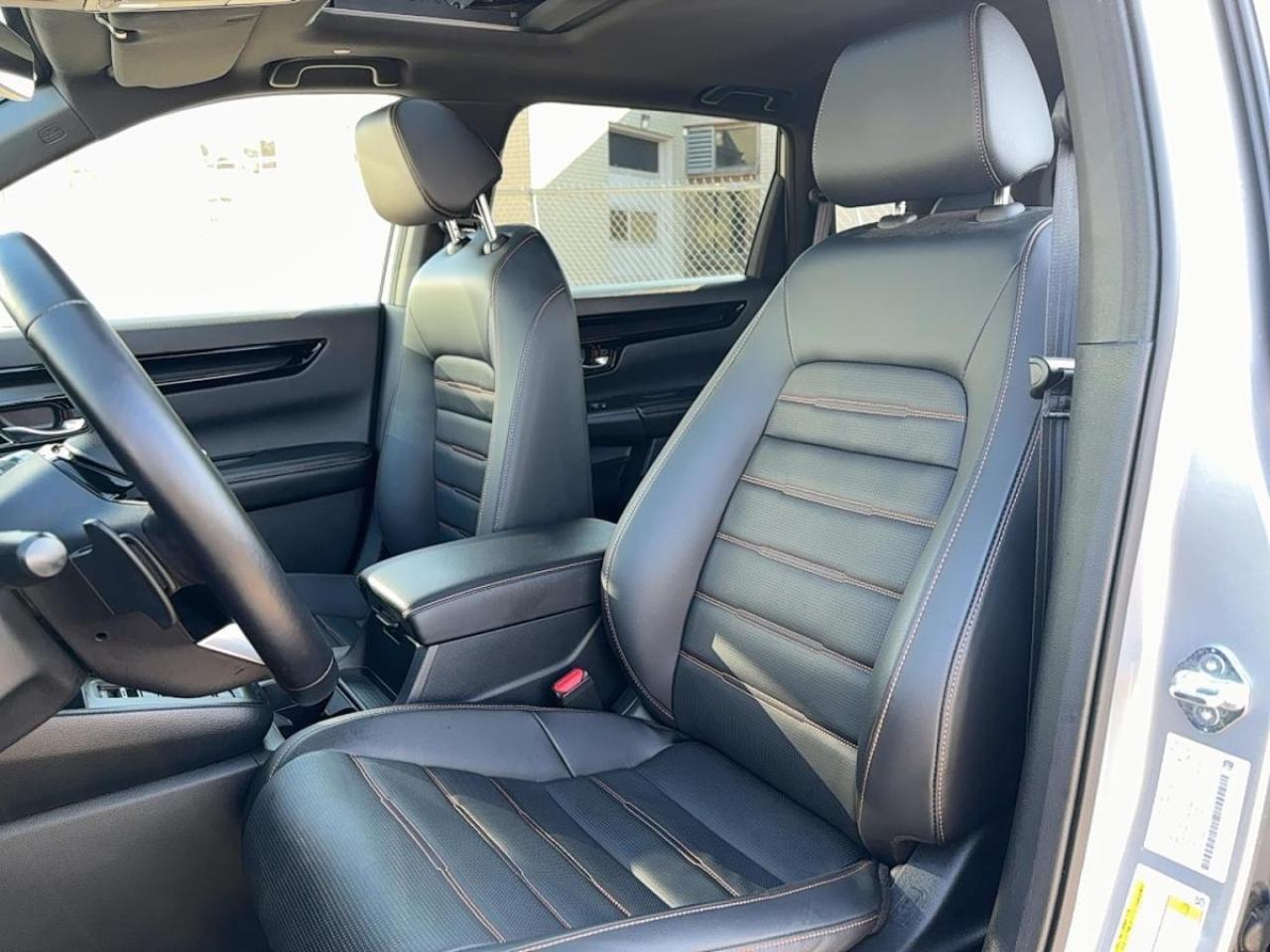 2025 Honda CR-V Hybrid Touring Honda Certified 7YR/160K Warranty Photo