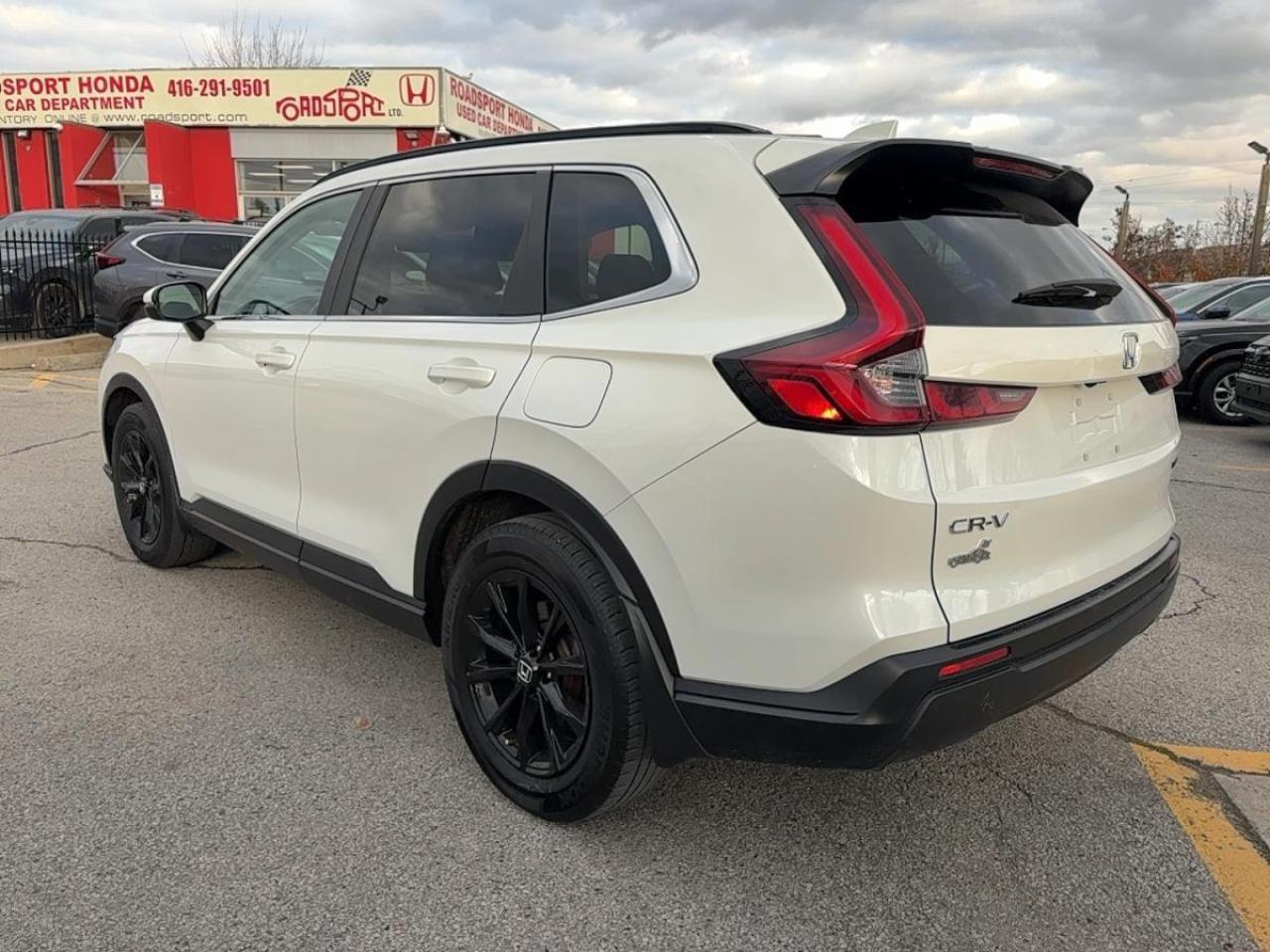 2023 Honda CR-V Sport Photo3