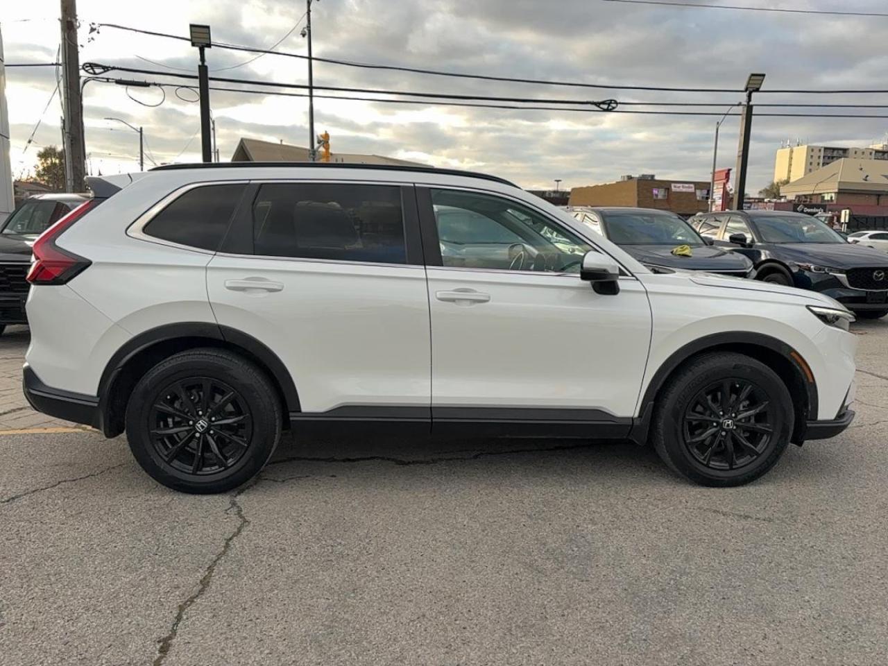 2023 Honda CR-V Sport Photo