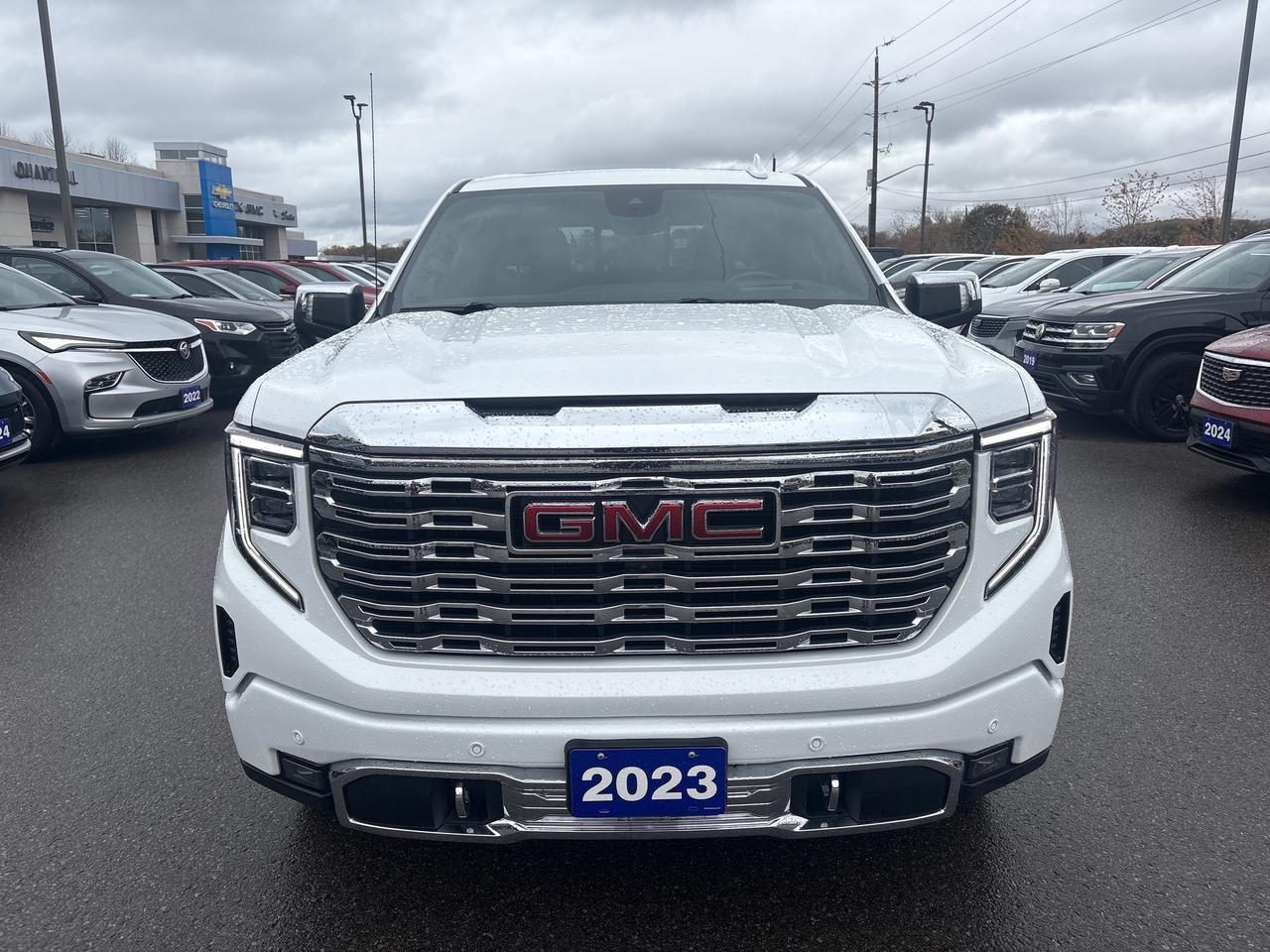2023 GMC Sierra 1500 Denali Crew + Power Boards + Tech Pkg *CLEARANCE* Photo1