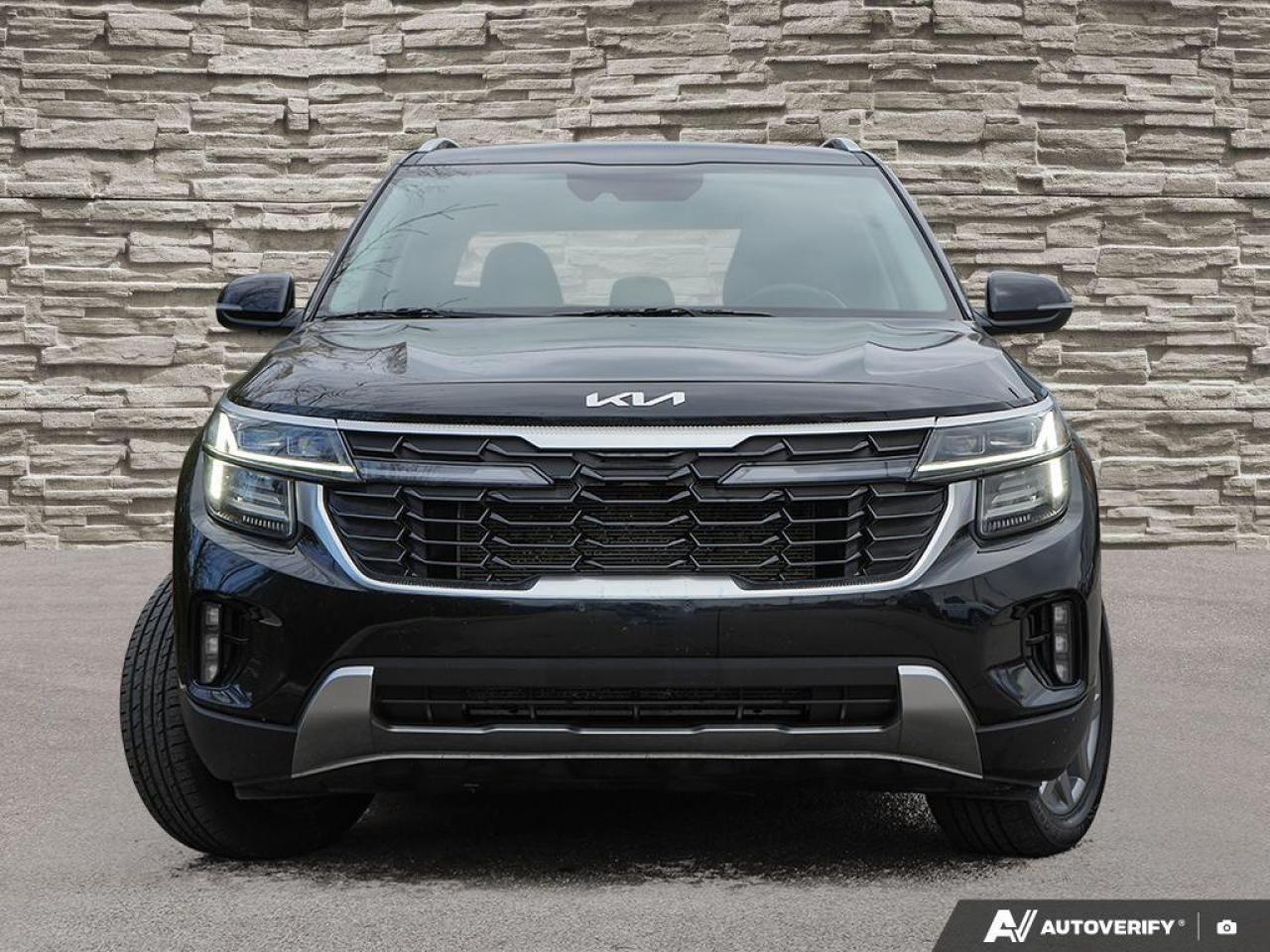 2024 Kia Seltos Sunroof   Leather Heated Seats   Low Payment Photo