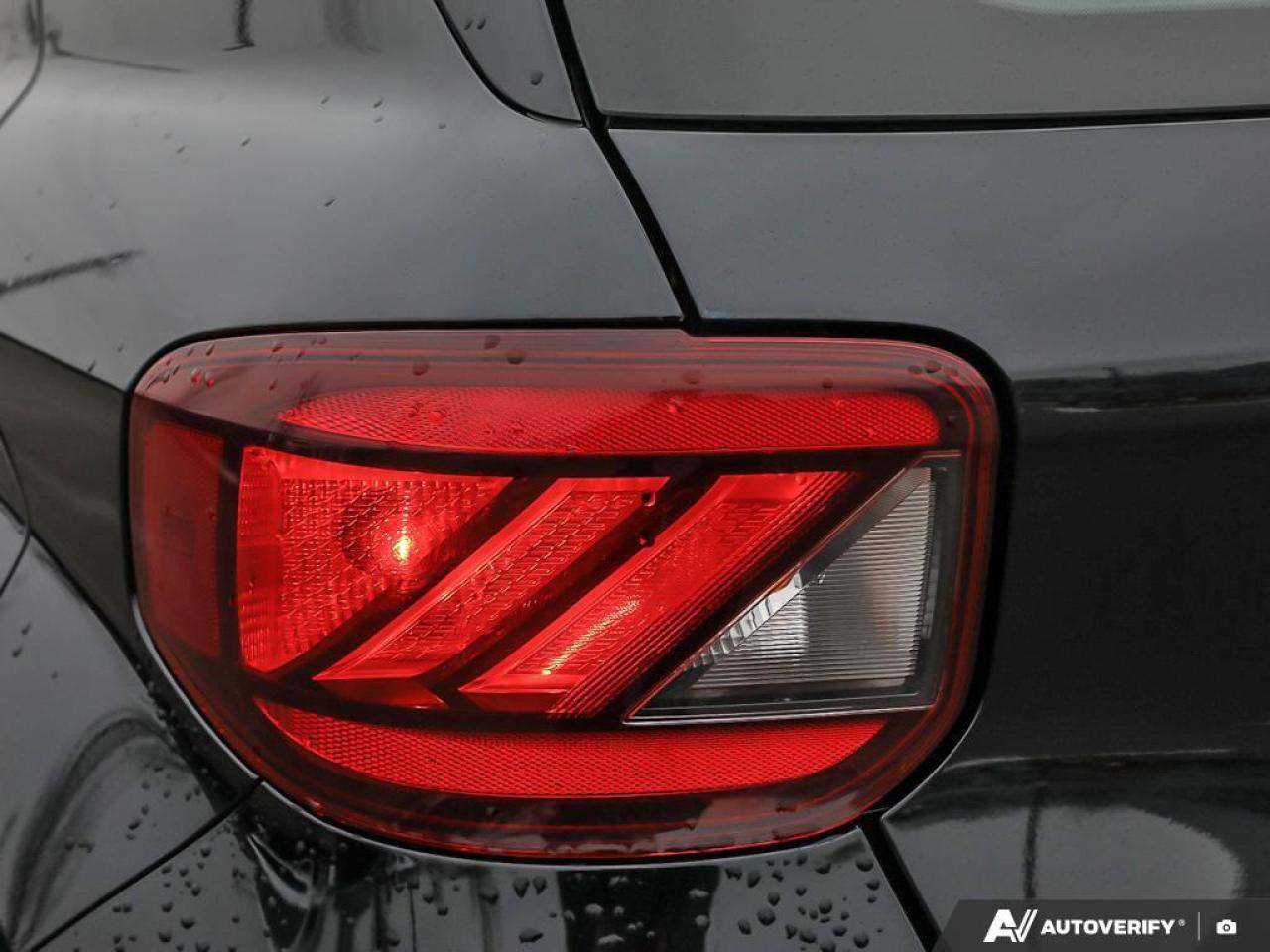 2023 Hyundai Venue Heated Seats    Carplay   Fuel Economy Photo