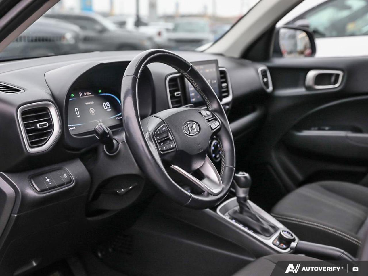 2023 Hyundai Venue Heated Seats    Carplay   Fuel Economy Photo