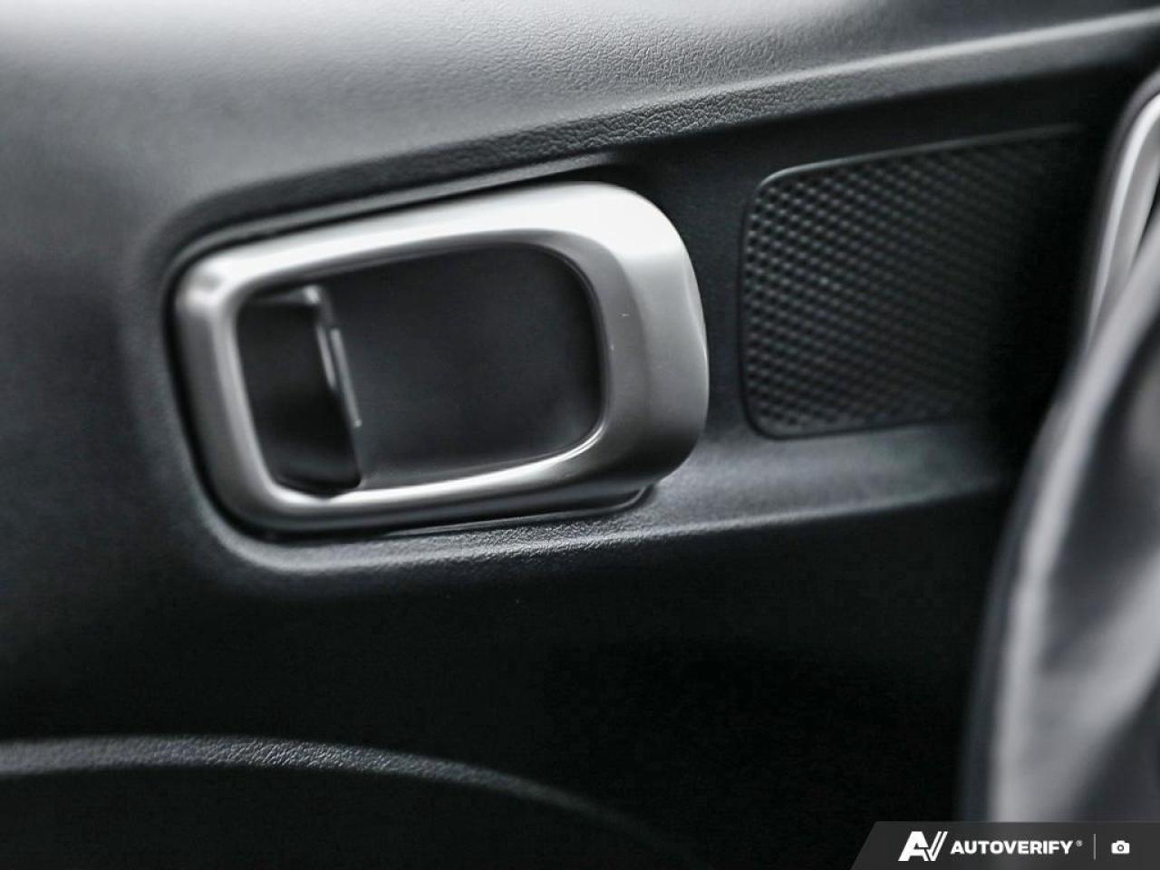 2023 Hyundai Venue Heated Seats    Carplay   Fuel Economy Photo