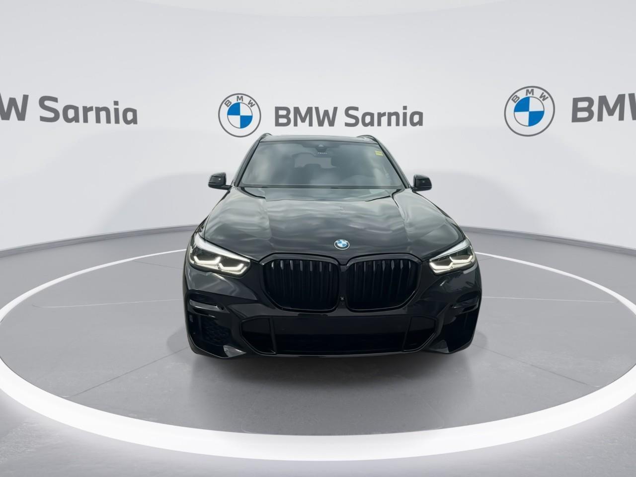 2022 BMW X5 xDrive40i Photo2