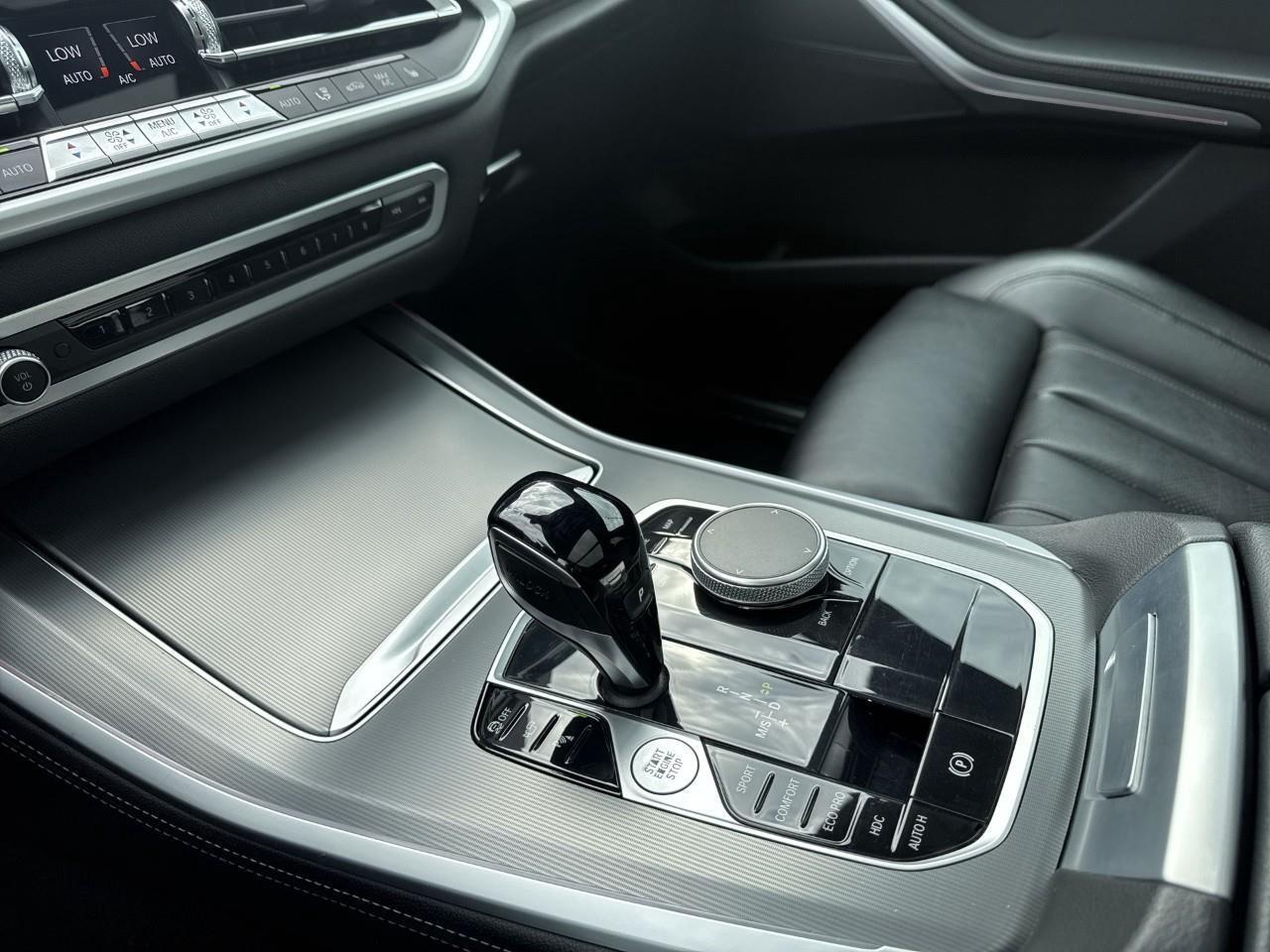 2022 BMW X5 xDrive40i Photo