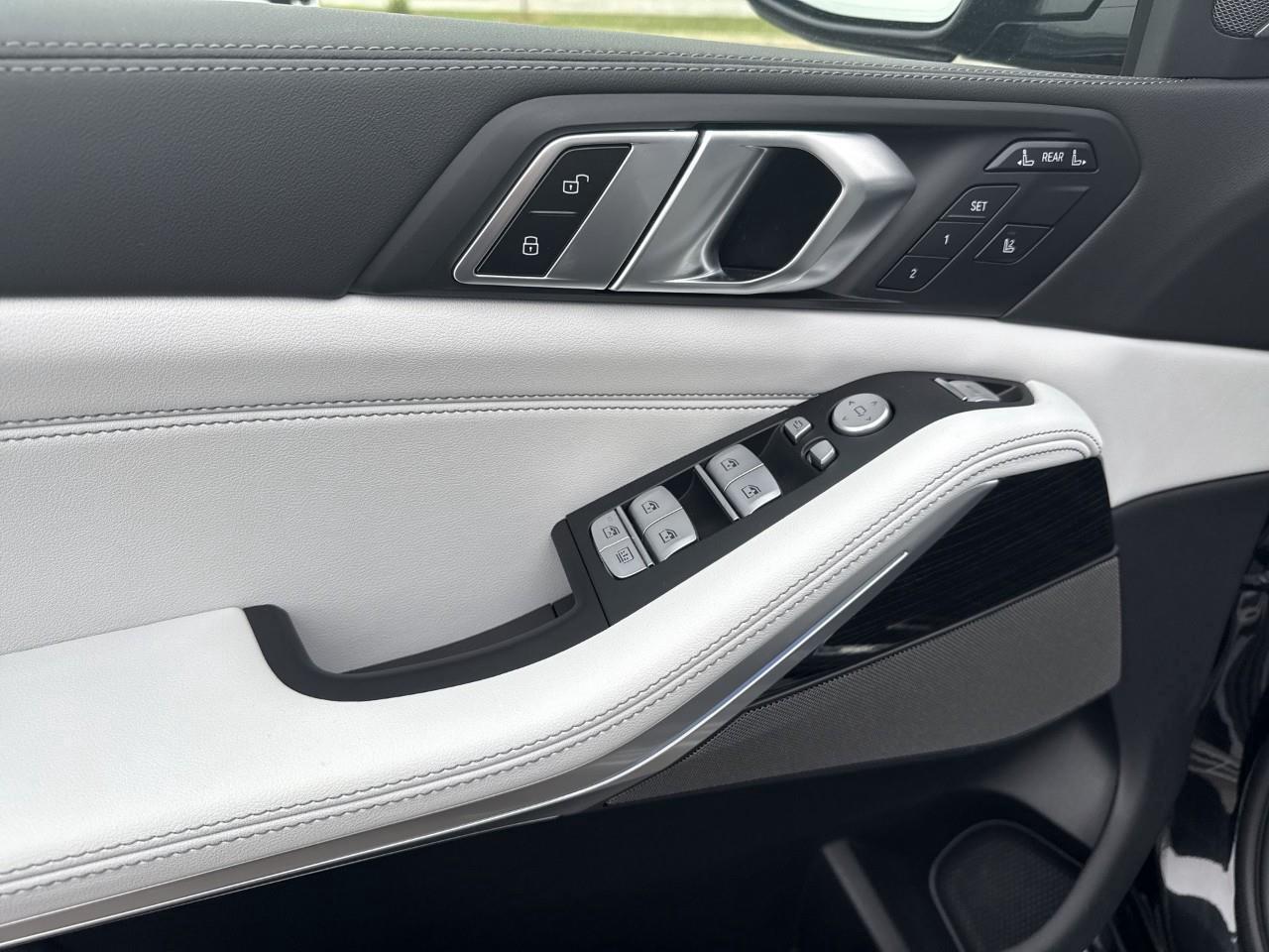 2024 BMW X7 xDrive40i Photo