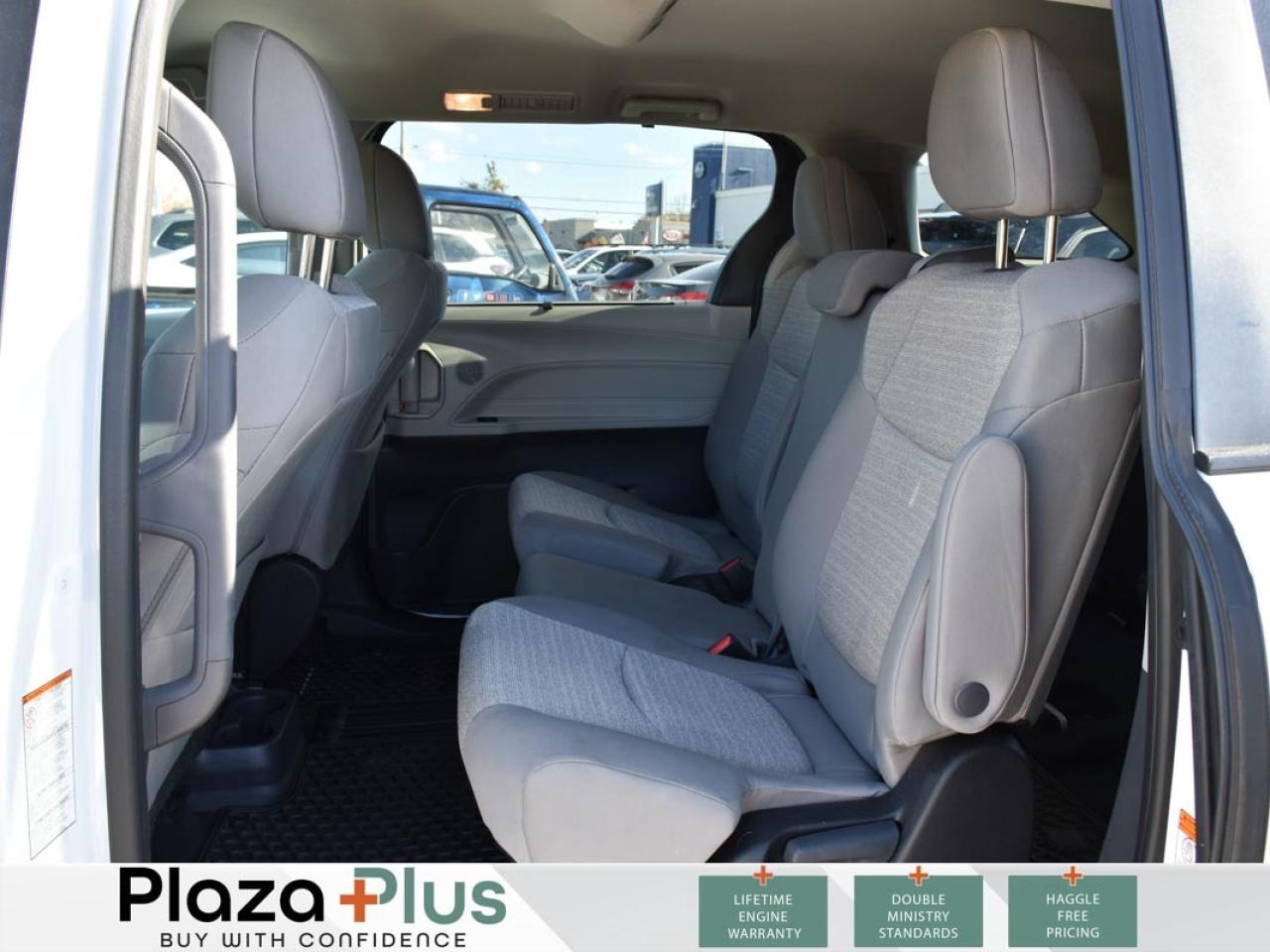 2024 Toyota Sienna LE GREAT DEAL   HYBRID   8 PASSENGER   HEATED STEE Photo
