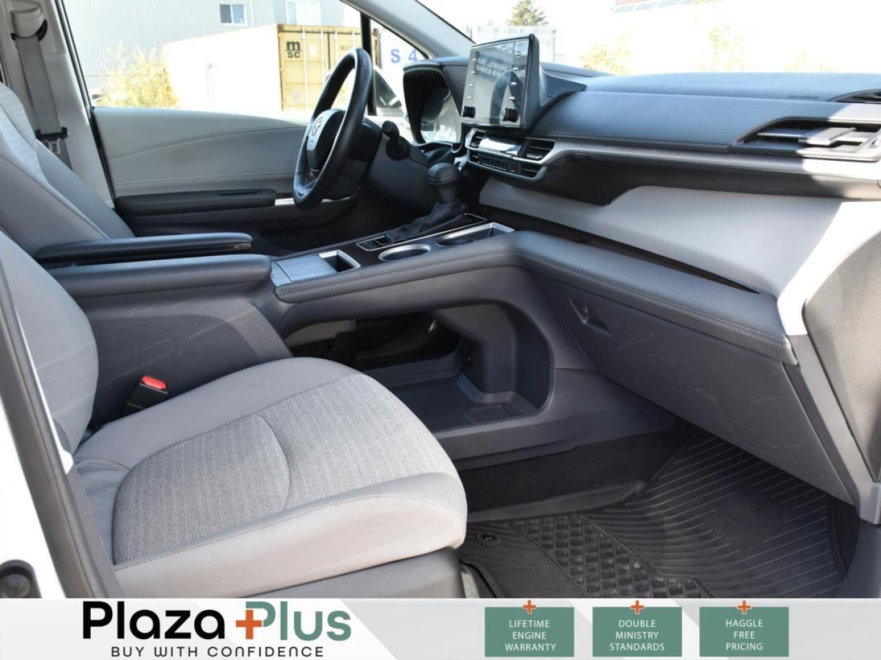 2024 Toyota Sienna LE GREAT DEAL   HYBRID   8 PASSENGER   HEATED STEE Photo