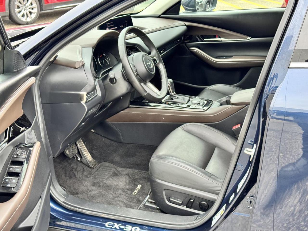 2024 Mazda CX-30 GT AWD/ EXTENDED WARRANTY/ 3.95% RATE/ MUST SEE Photo