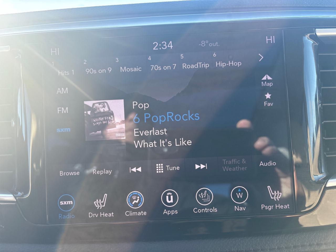 2019 Chrysler Pacifica Limited + Navi + Advanced SafetyTec Group + Low Km Photo