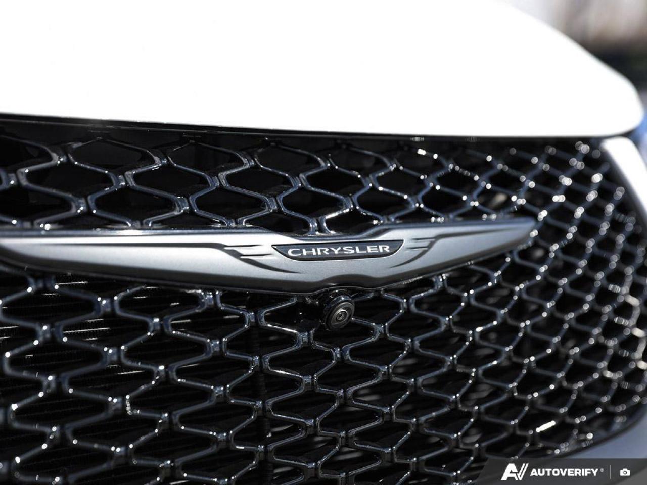 2024 Chrysler Pacifica Hybrid Chrysler Service Contract   Theatre &amp; Sound Gr Photo