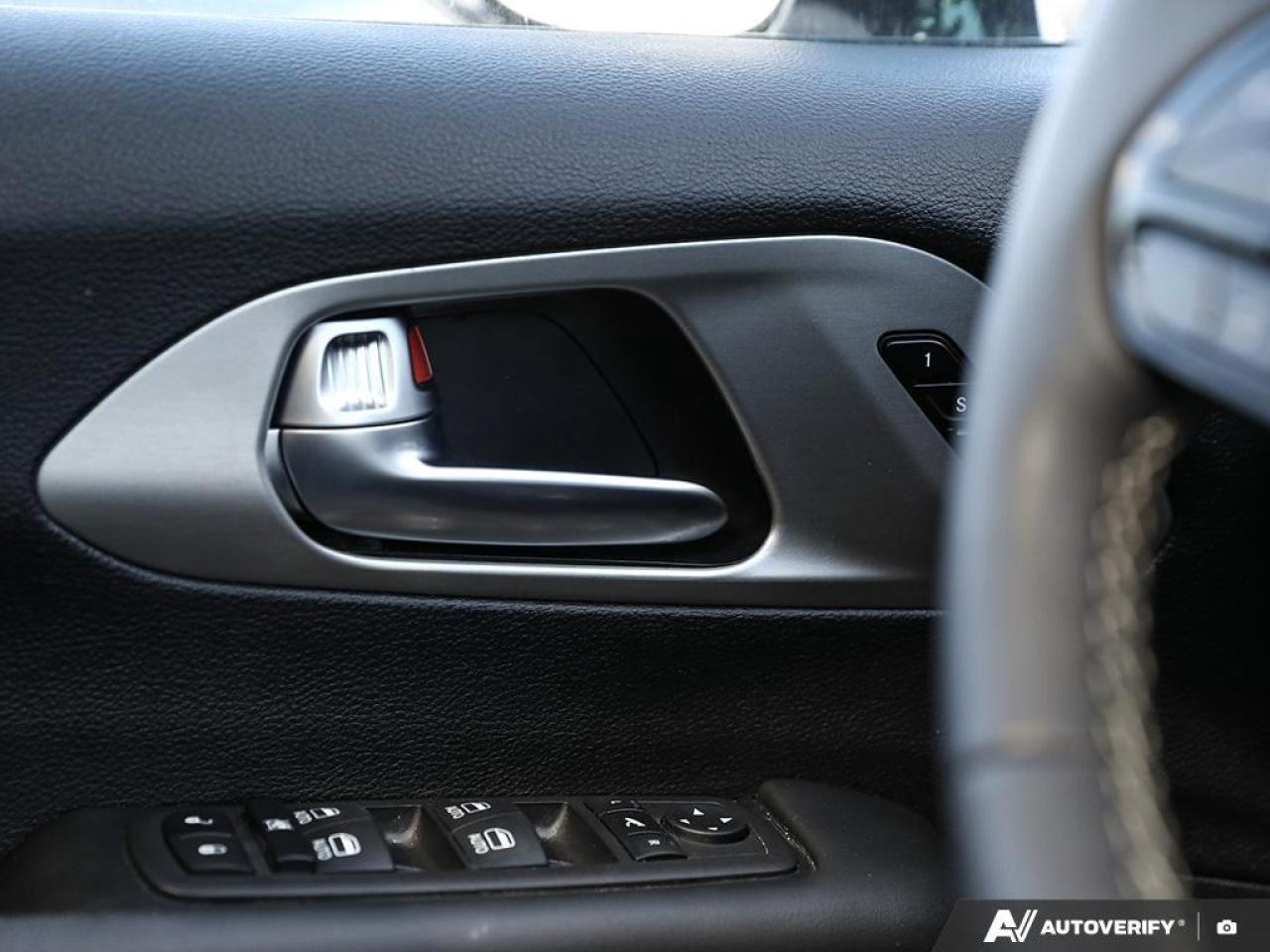 2024 Chrysler Pacifica Hybrid Chrysler Service Contract   Theatre &amp; Sound Gr Photo