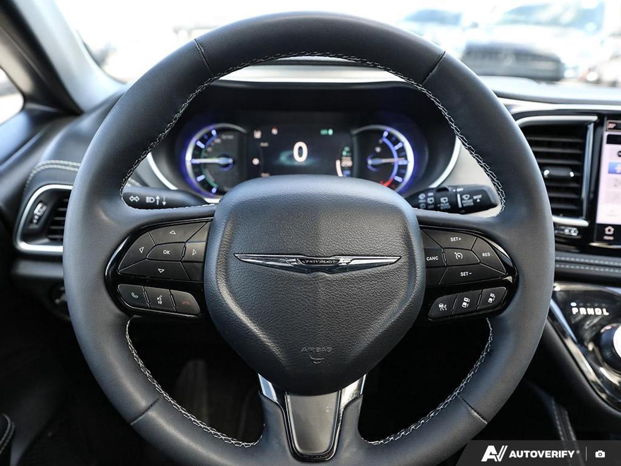 2024 Chrysler Pacifica Hybrid Theatre and Sound 20 Speakers   Dual Pane Roof Photo