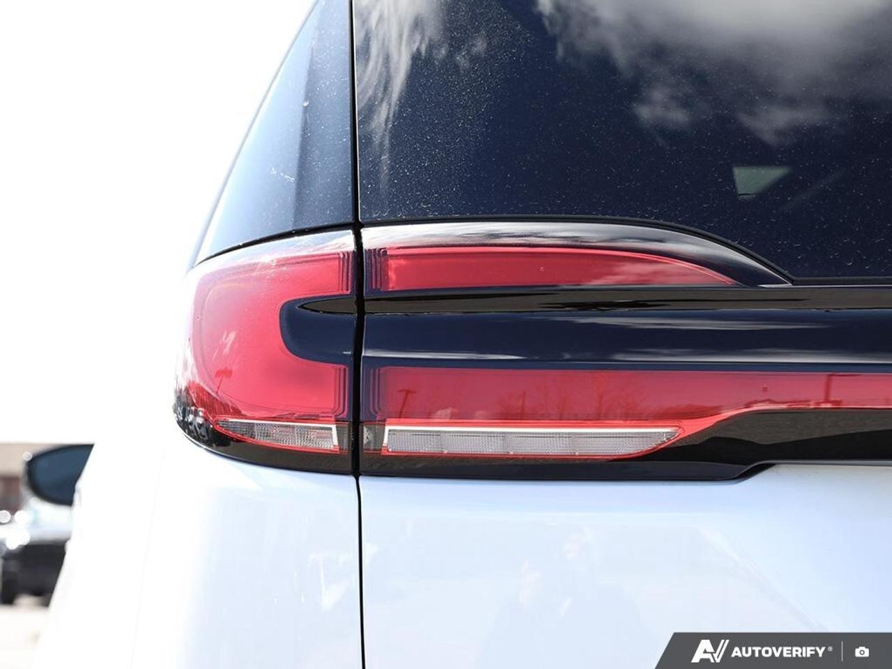 2024 Chrysler Pacifica Hybrid Dual 10" Amazon Fire   Dual Pane Roof Photo