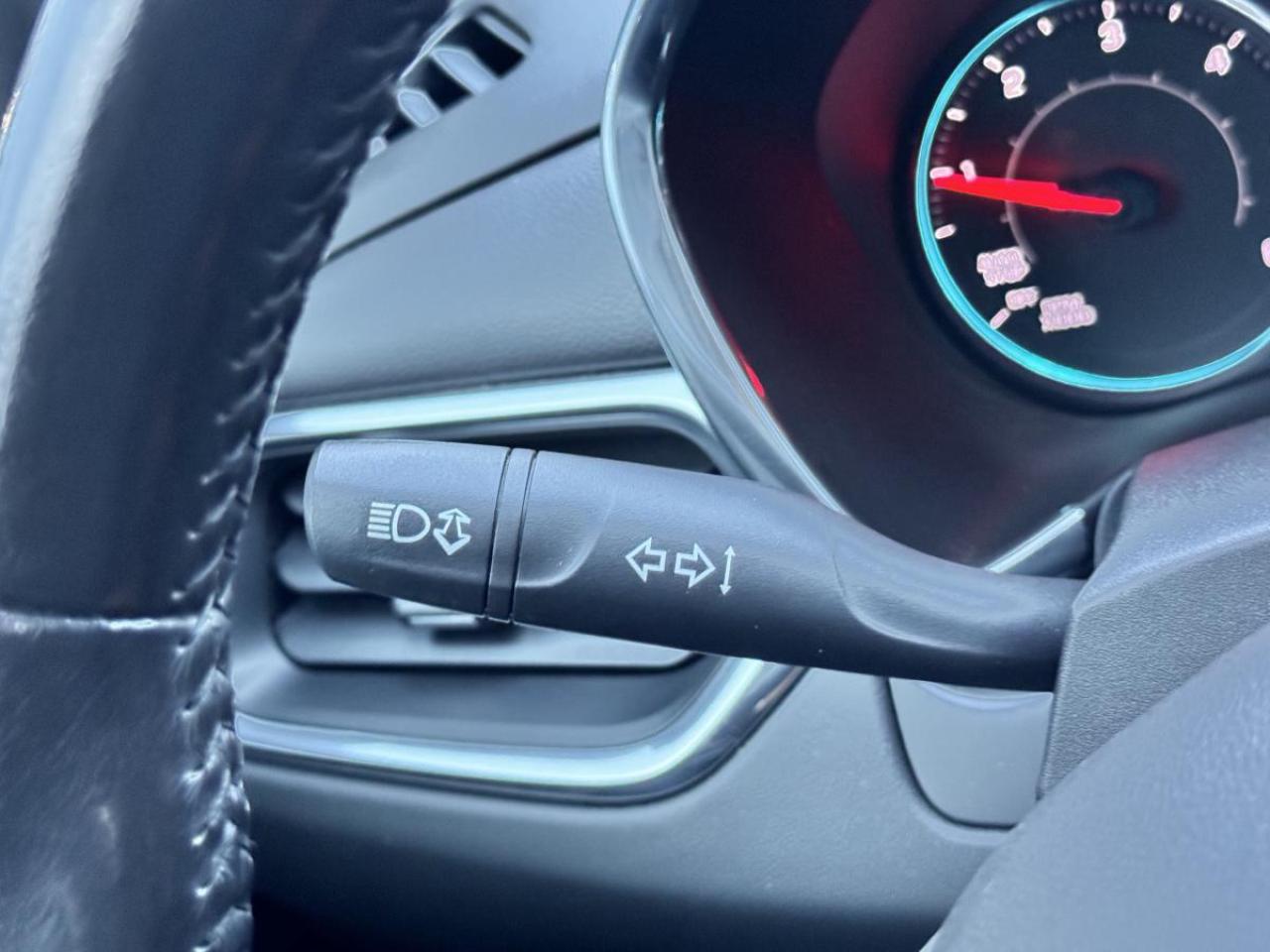 2018 Chevrolet Equinox LT/ DIESEL/MUST SEE/NEW TIRES AND BRAKES/CERTIFIED Photo