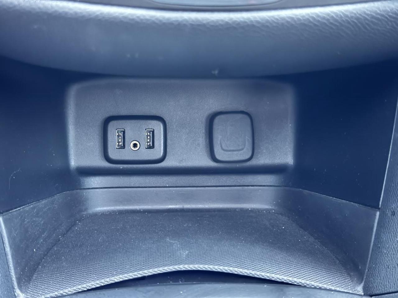 2018 Chevrolet Equinox LT/ DIESEL/MUST SEE/NEW TIRES AND BRAKES/CERTIFIED Photo