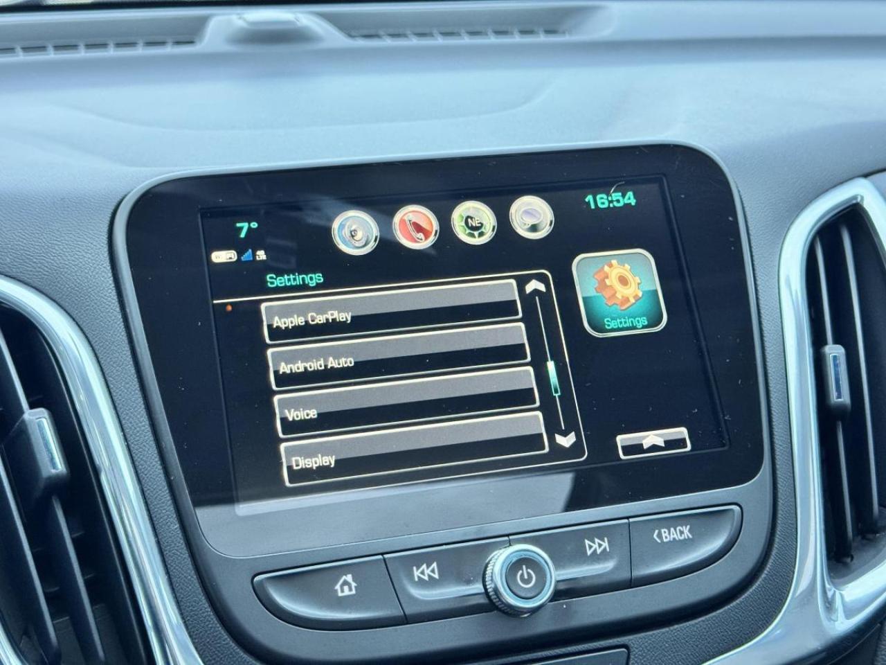 2018 Chevrolet Equinox LT/ DIESEL/MUST SEE/NEW TIRES AND BRAKES/CERTIFIED Photo