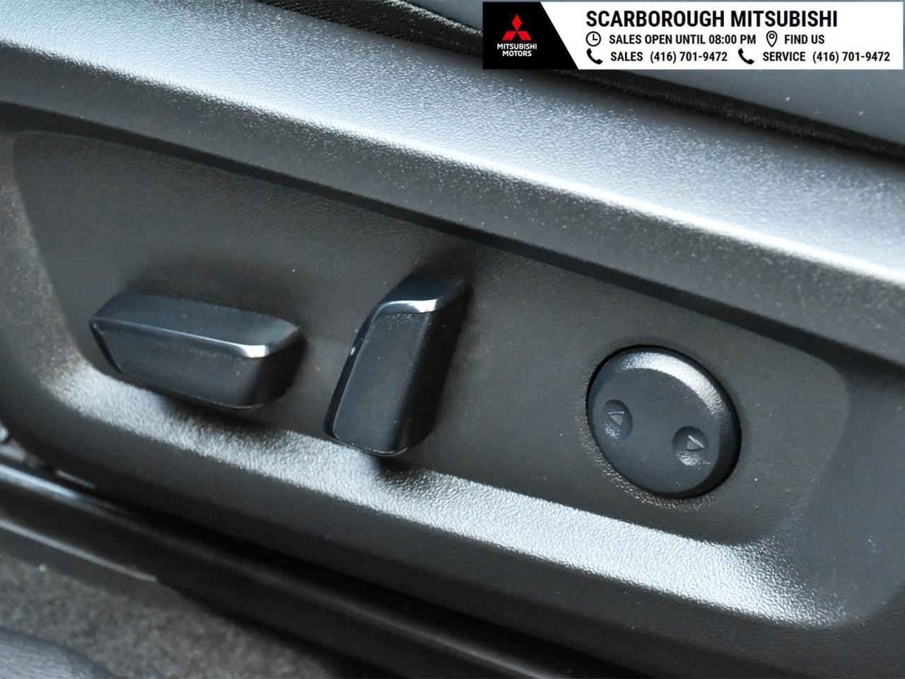 2024 Mitsubishi Outlander GT-P AWC Panoramic glass roof leather seats Photo