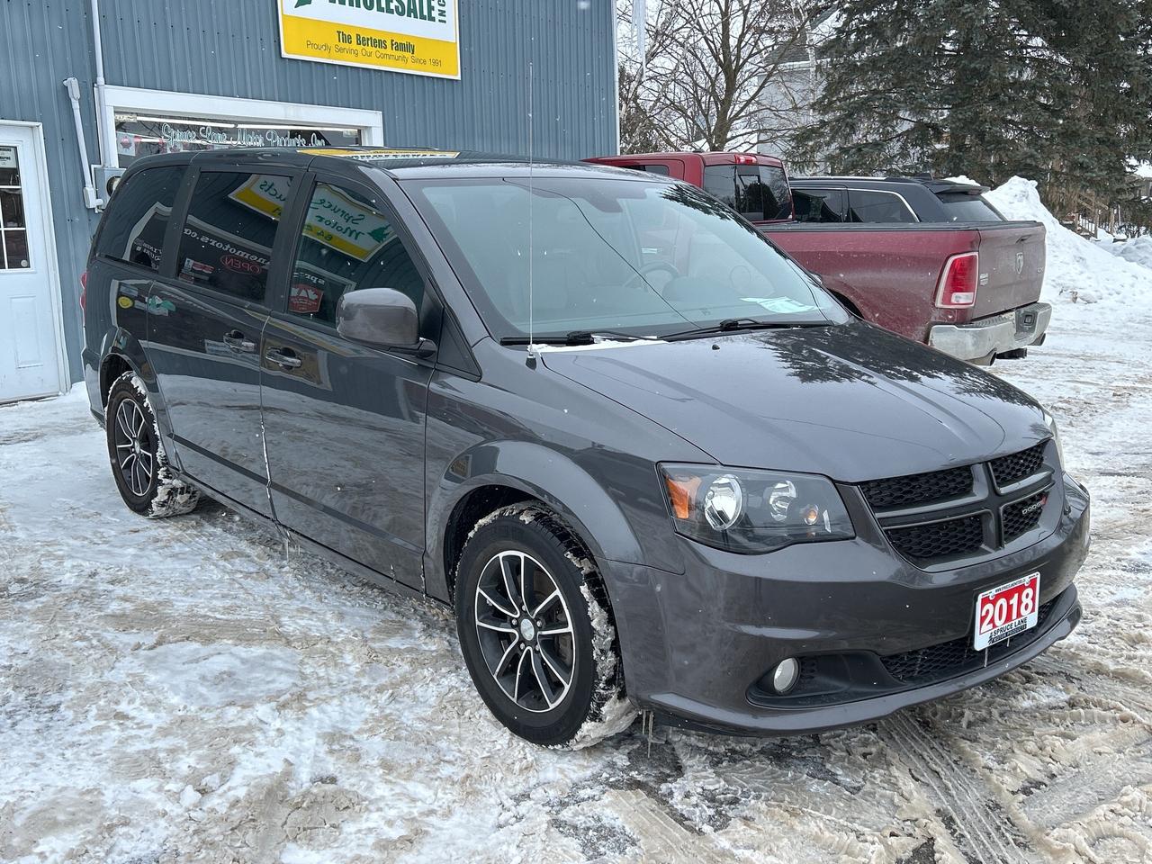 2018 Dodge Grand Caravan GT  ** LEATHER ** FREE  SNOWS ** Photo