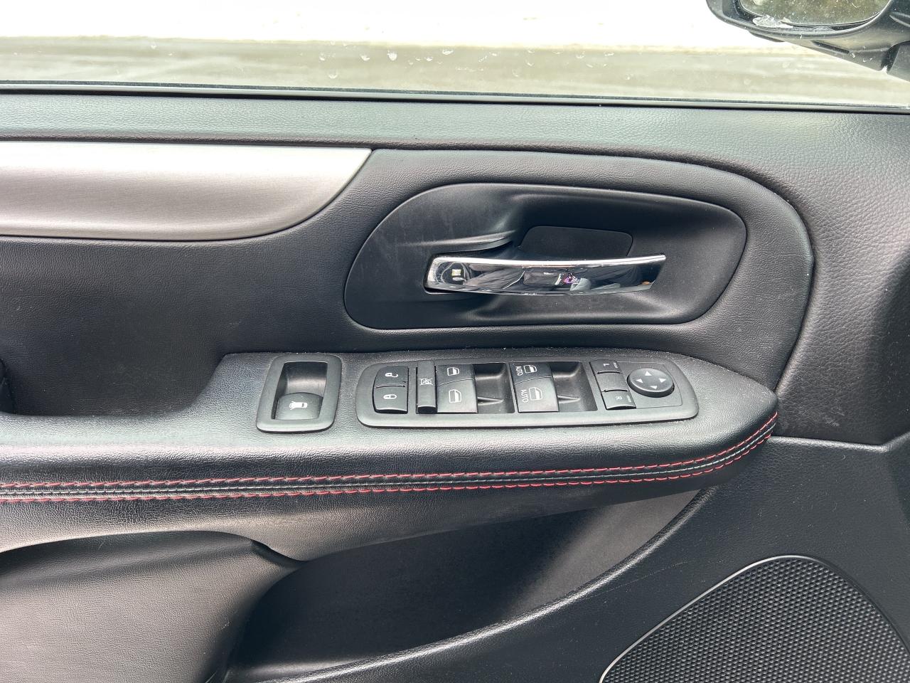 2018 Dodge Grand Caravan GT  ** LEATHER ** FREE  SNOWS ** Photo