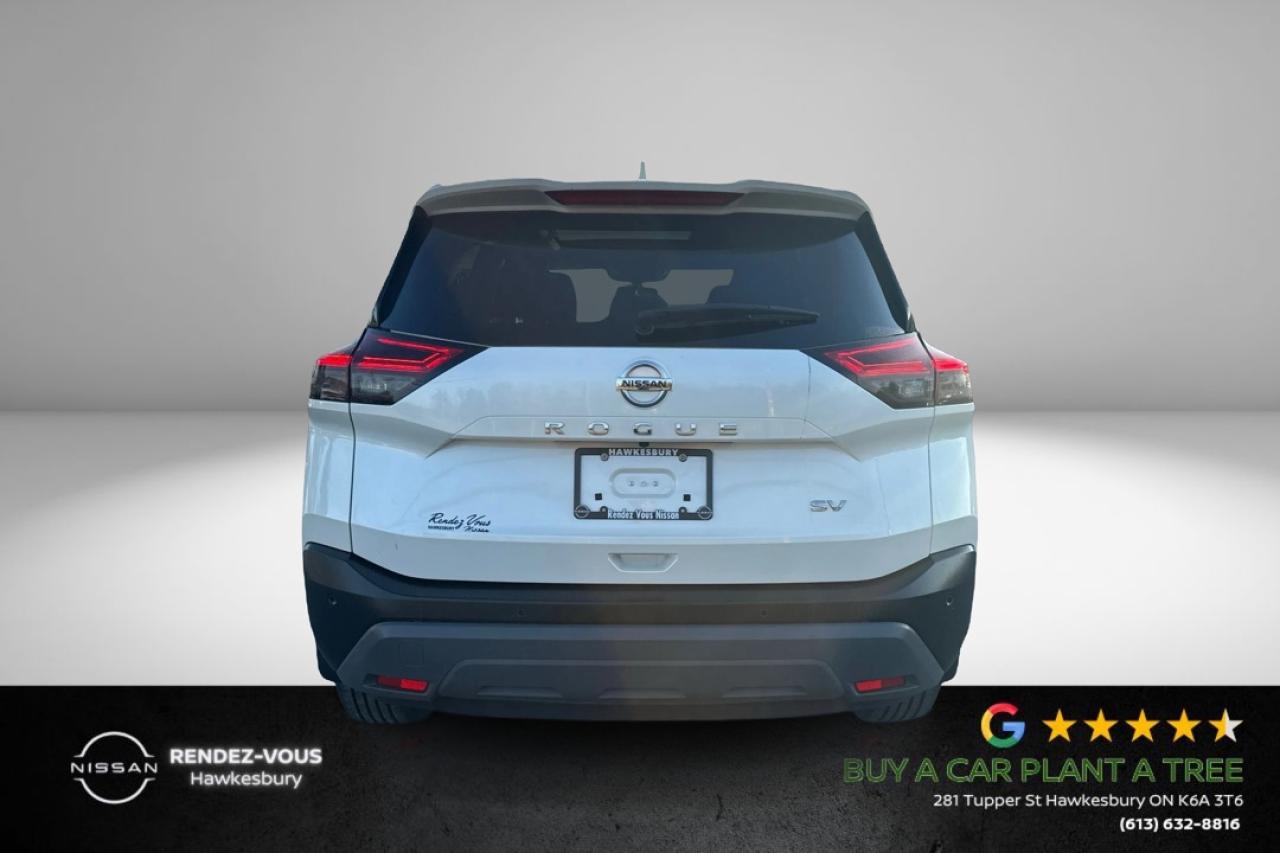 2021 Nissan Rogue Sv FWD Photo3