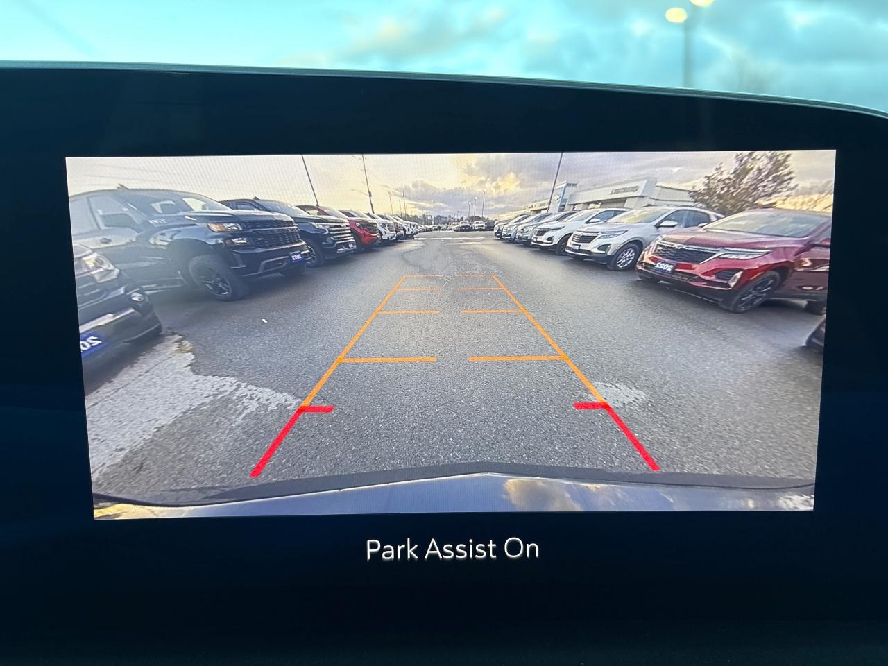 2024 Cadillac XT4 Sport AWD + Sunroof + 20 Alloys + Winters + 1 Owne Photo