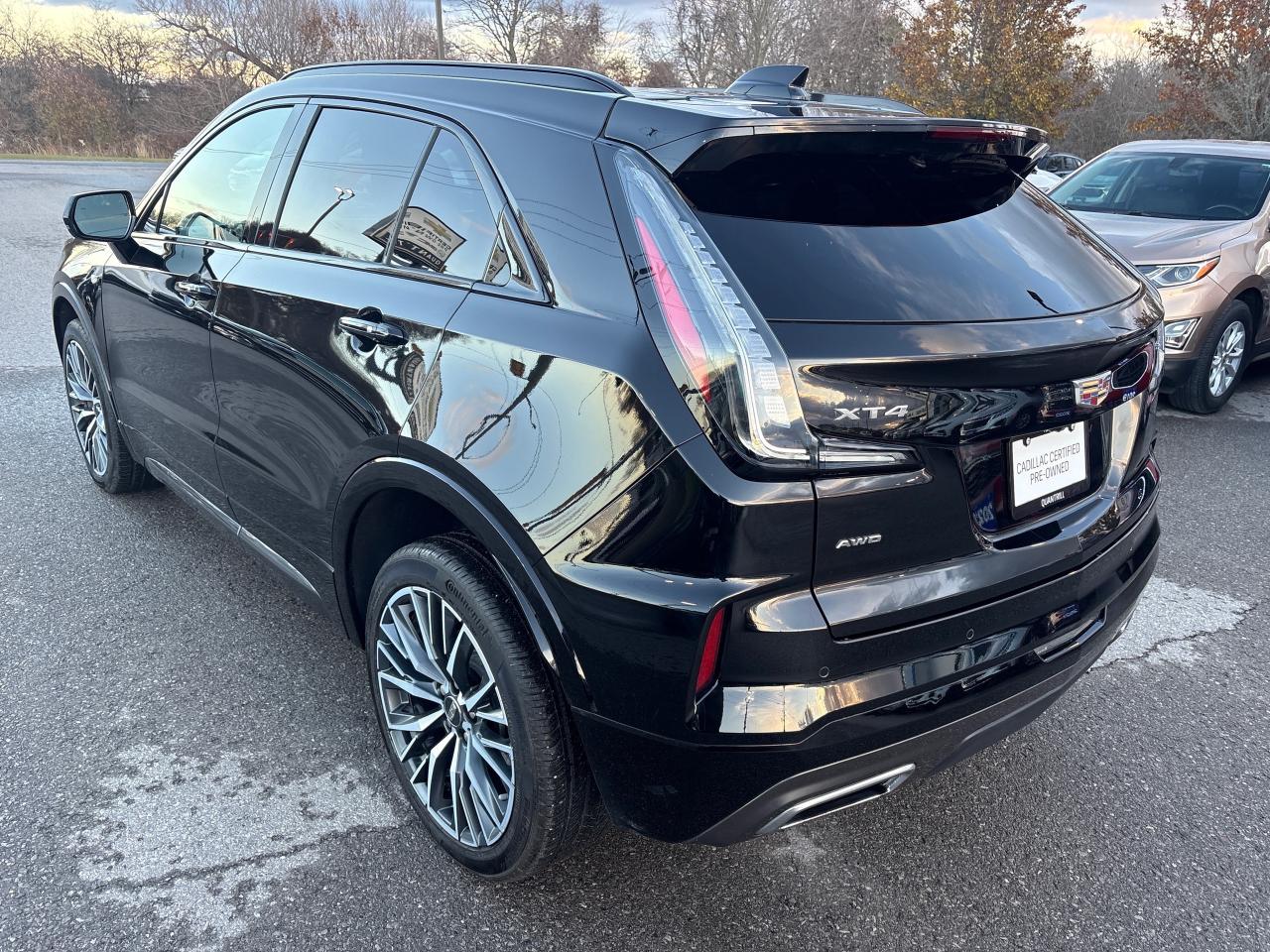 2024 Cadillac XT4 Sport AWD + Sunroof + 20 Alloys + Winters + 1 Owne Photo