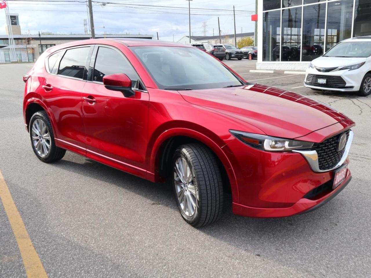 2022 Mazda CX-5 SIGNATURE/ EXTENDED WARRANTY/ 3.95% RATE/ MUST SEE Photo
