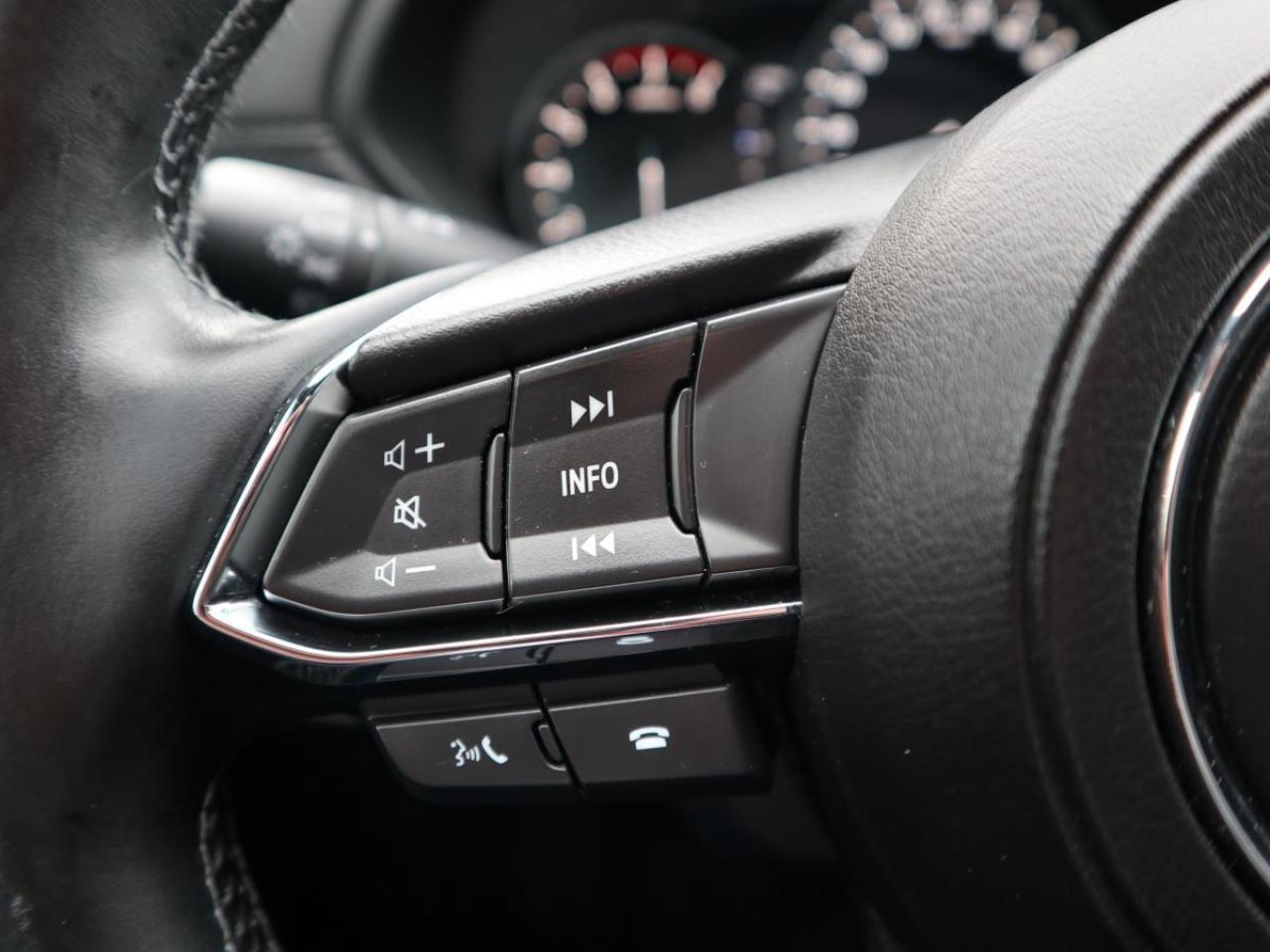 2022 Mazda CX-5 SIGNATURE/ EXTENDED WARRANTY/ 3.95% RATE/ MUST SEE Photo