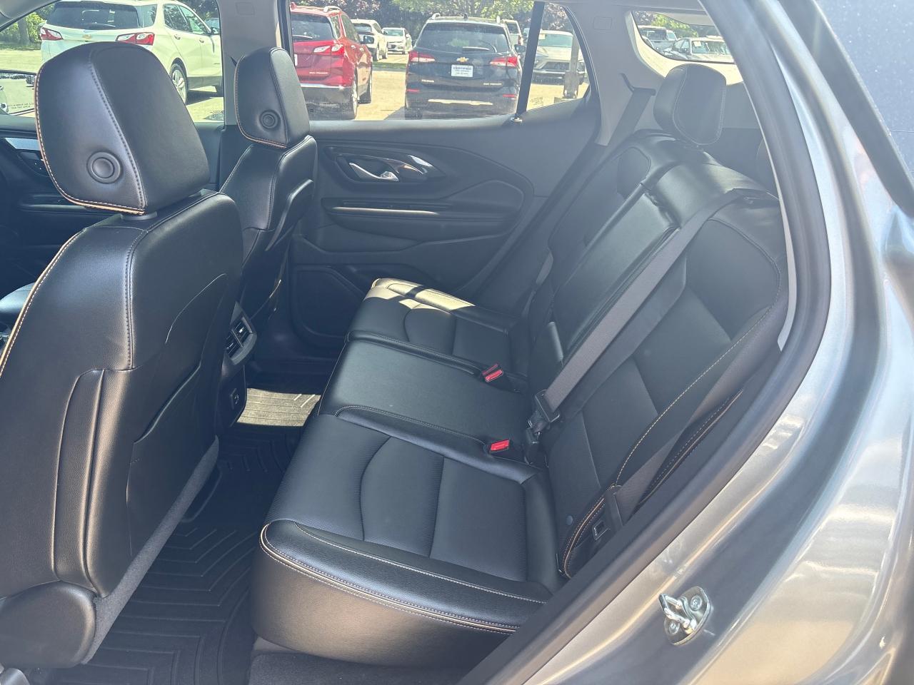 2024 GMC Terrain AT4 AWD + Sunroof + Navi + Safety Plus Pkg**CLEARA Photo