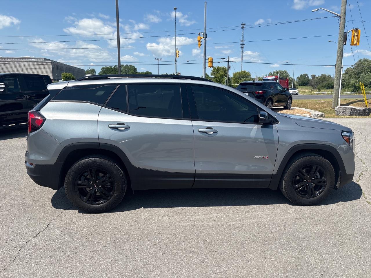 2024 GMC Terrain AT4 AWD + Sunroof + Navi + Safety Plus Pkg**CLEARA Photo