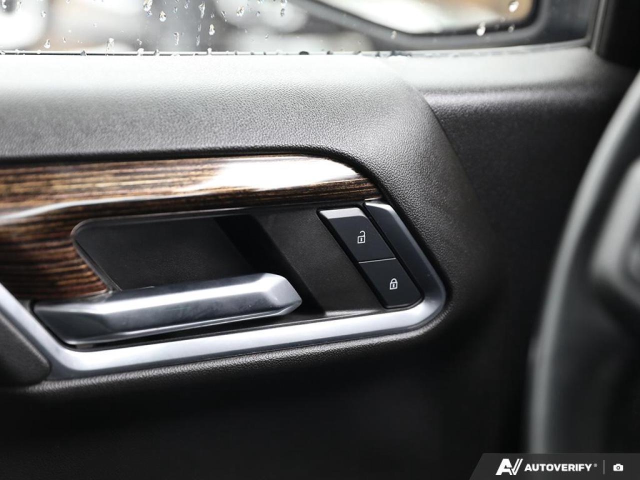 2024 GMC Sierra 1500 One Owner   Low Mileage Photo