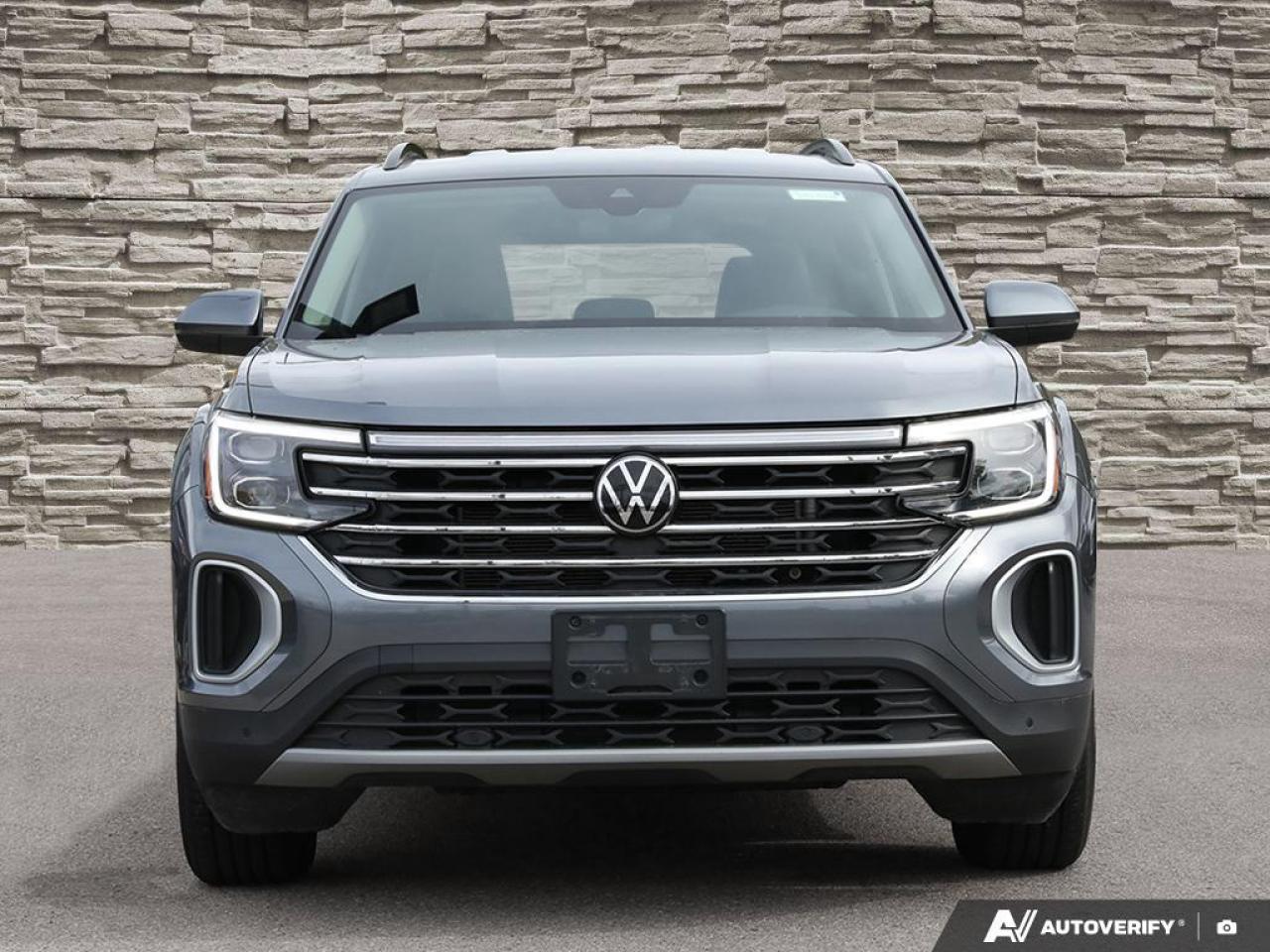 2024 Volkswagen Atlas Leather Vented Seats   Accident Free Photo