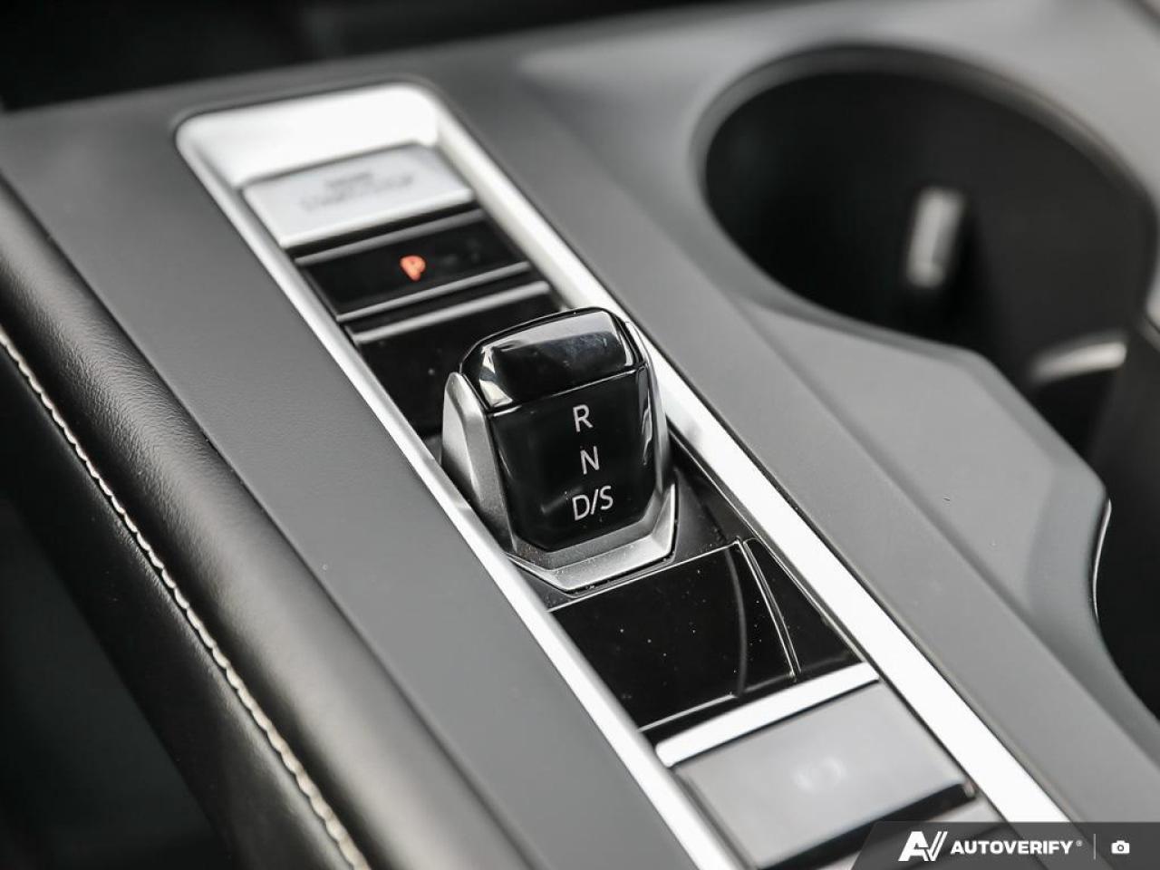 2024 Volkswagen Atlas Leather Vented Seats   Accident Free Photo