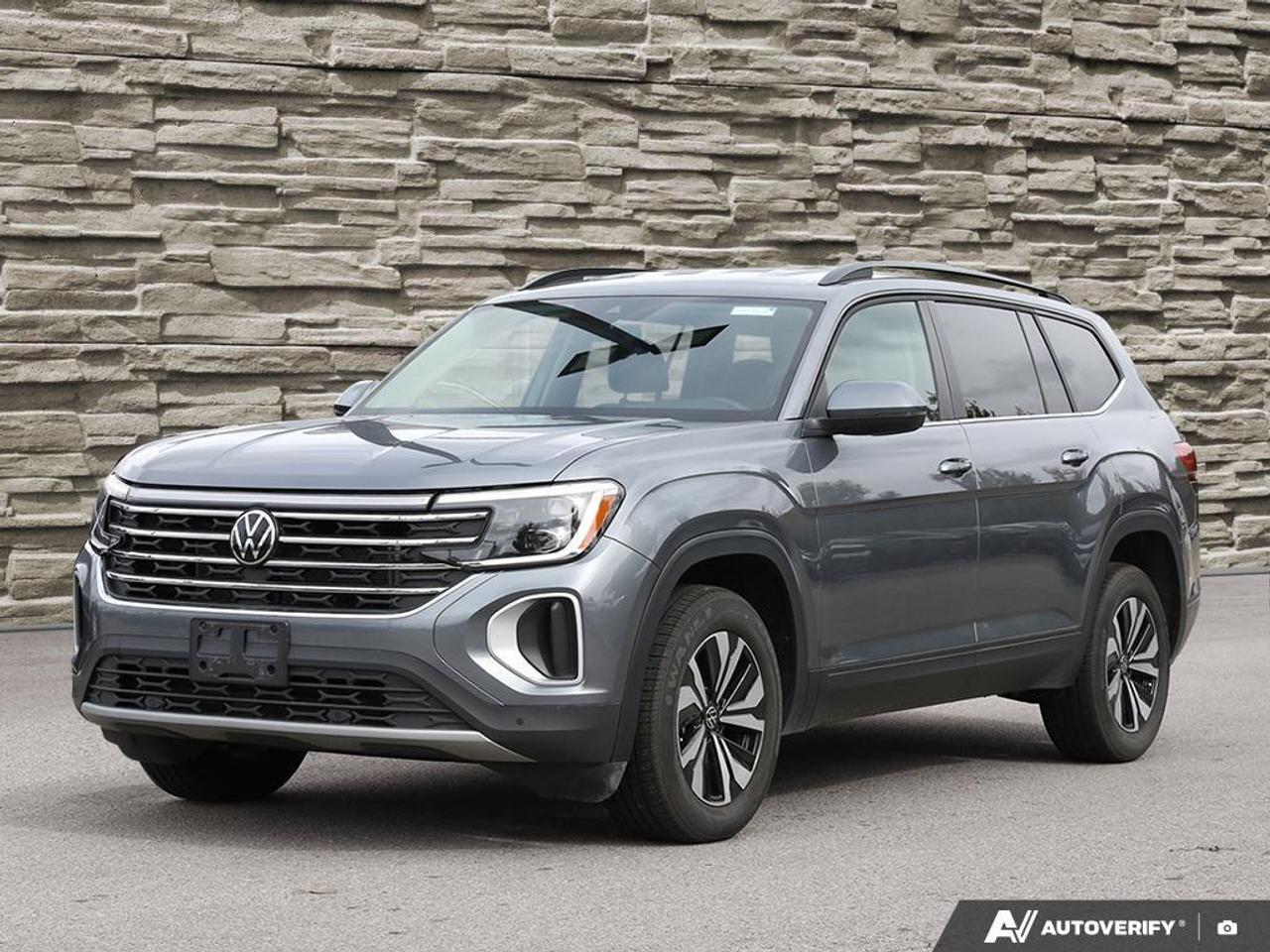 2024 Volkswagen Atlas Leather Vented Seats   Accident Free Photo