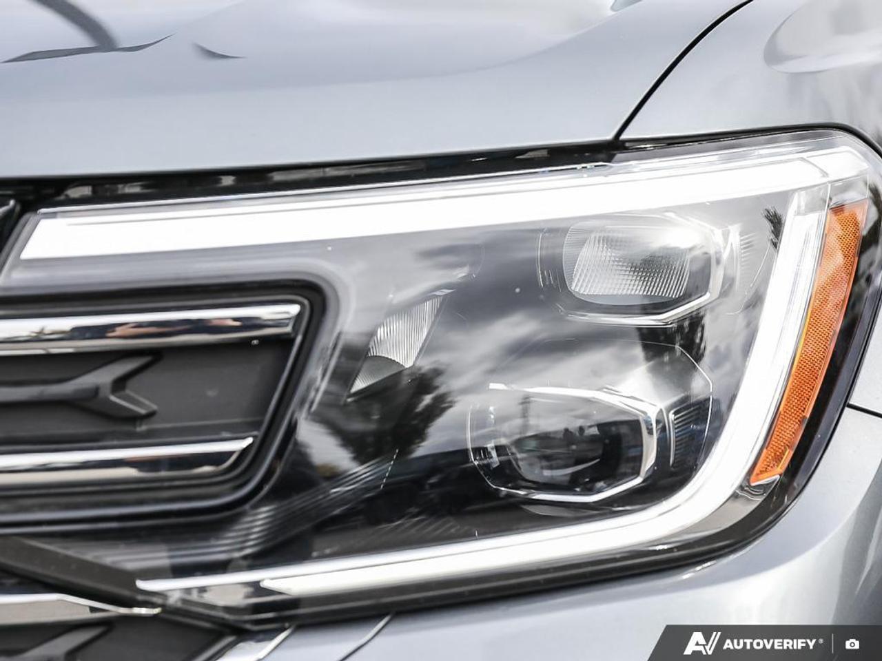 2024 Volkswagen Atlas Leather Vented Seats   Accident Free Photo