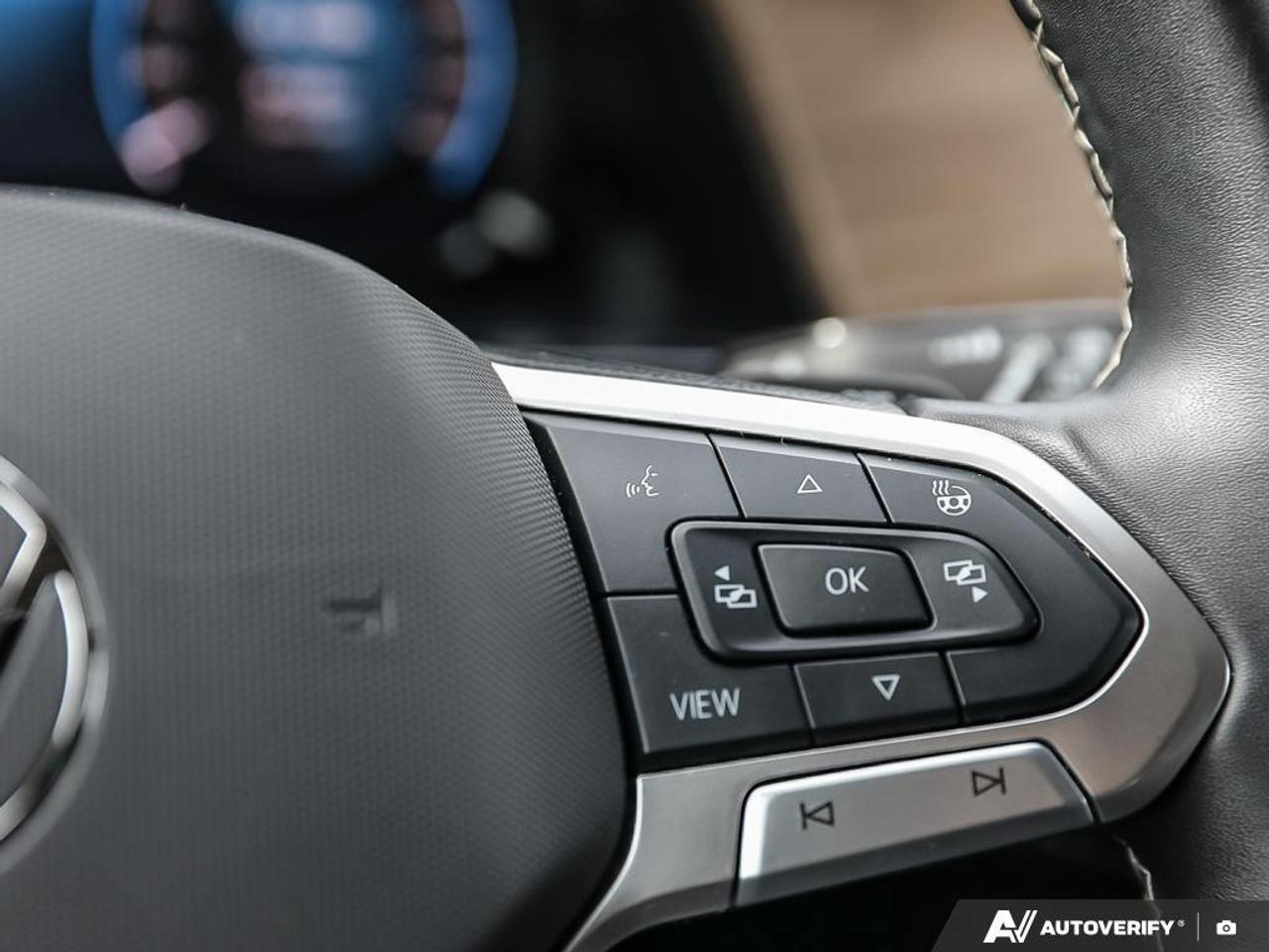 2024 Volkswagen Atlas Leather Vented Seats   Accident Free Photo