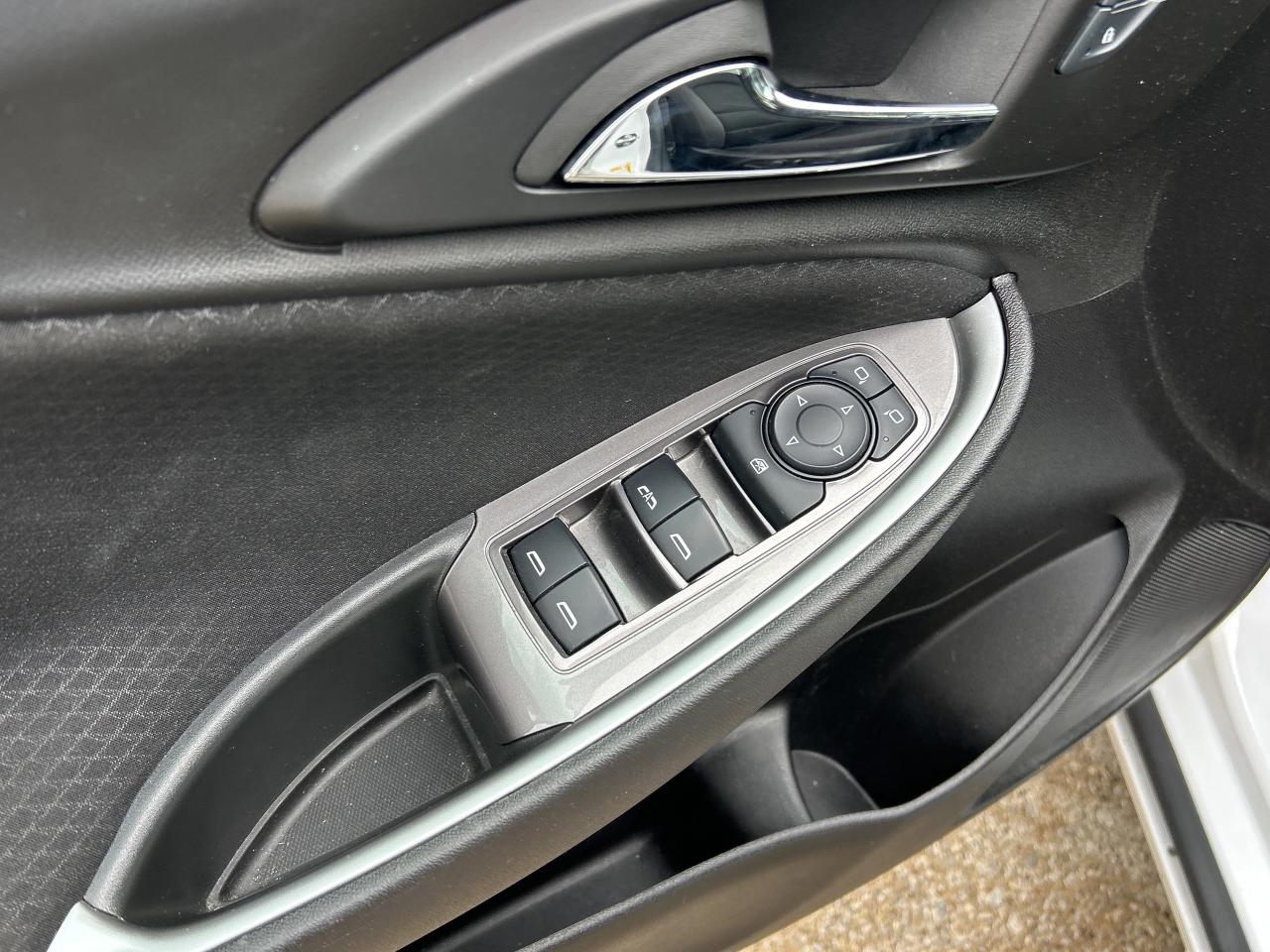 2024 Chevrolet Malibu 1LT   ** SPORT  DECOR  PKG. ** Photo