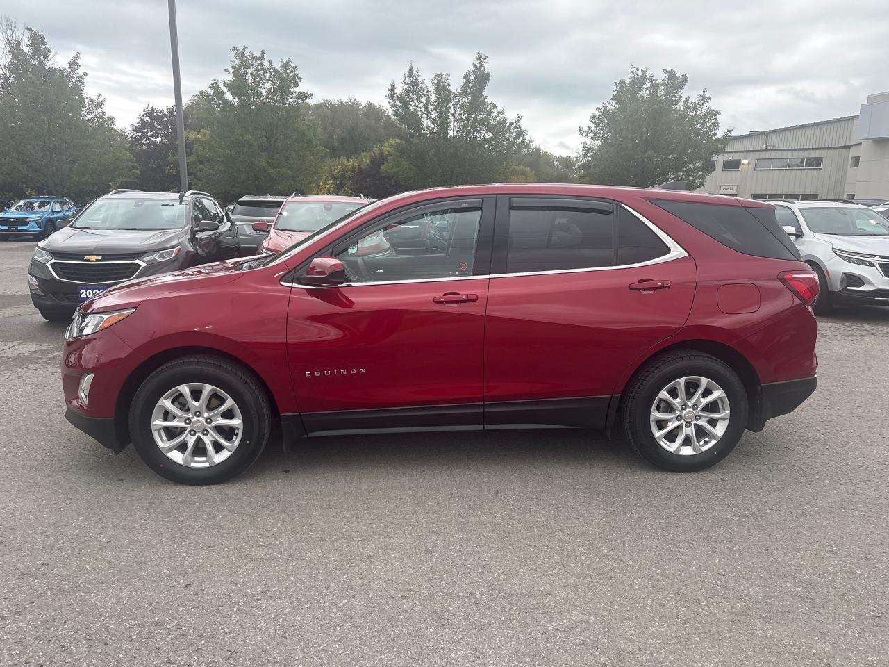 2019 Chevrolet Equinox LT FWD + Heated Seats + New Tires *CLEARANCE* Photo3