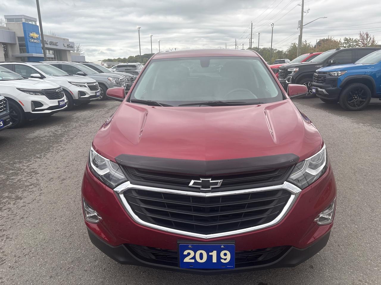 2019 Chevrolet Equinox LT FWD + Heated Seats + New Tires *CLEARANCE* Photo1