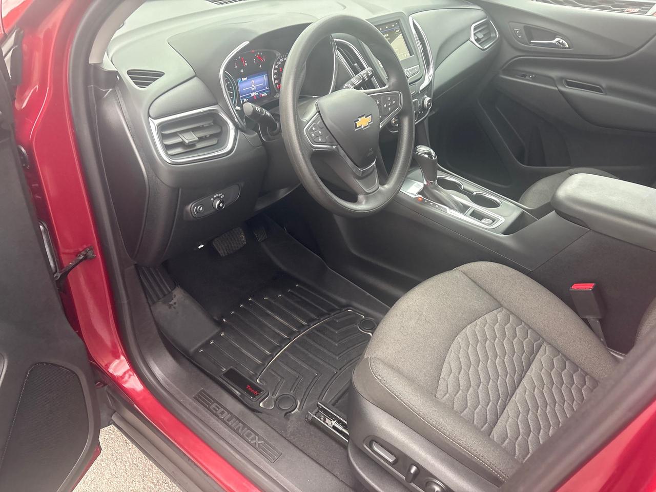 2019 Chevrolet Equinox LT FWD + Heated Seats + New Tires *CLEARANCE* Photo