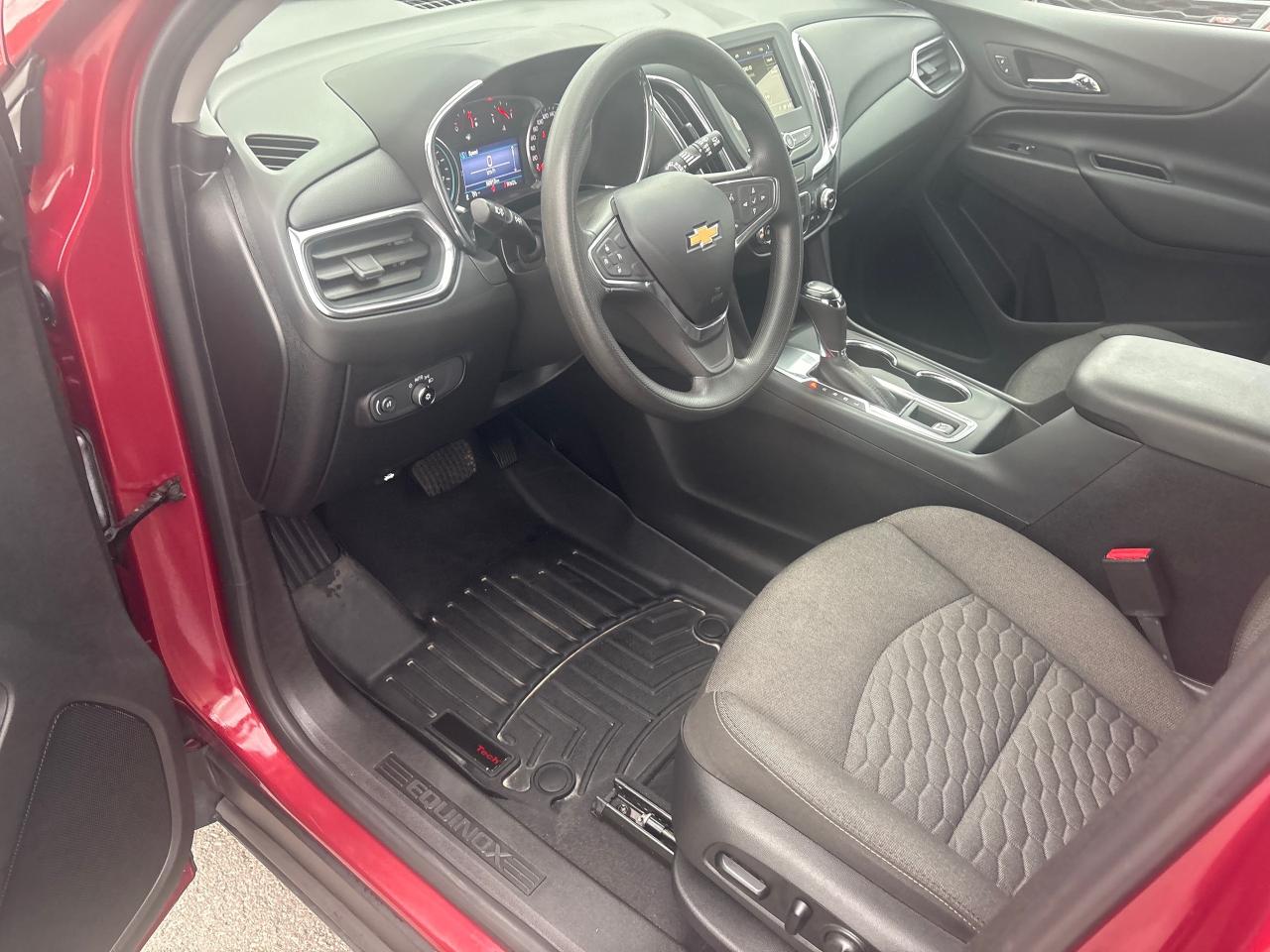 2019 Chevrolet Equinox LT FWD + Heated Seats + New Tires *CLEARANCE* Photo