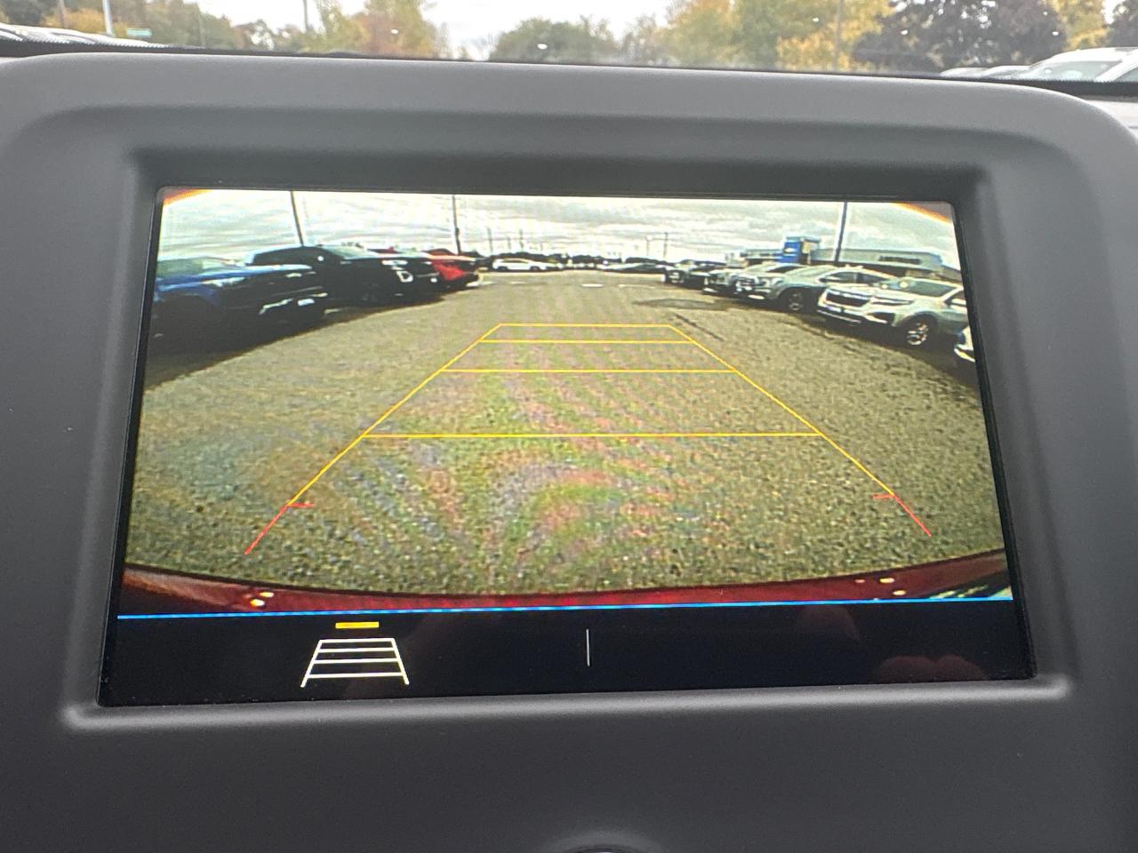 2019 Chevrolet Equinox LT FWD + Heated Seats + New Tires *CLEARANCE* Photo