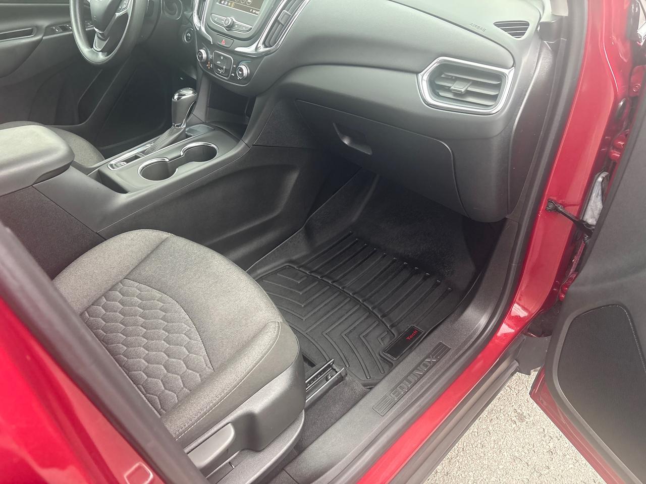 2019 Chevrolet Equinox LT FWD + Heated Seats + New Tires *CLEARANCE* Photo