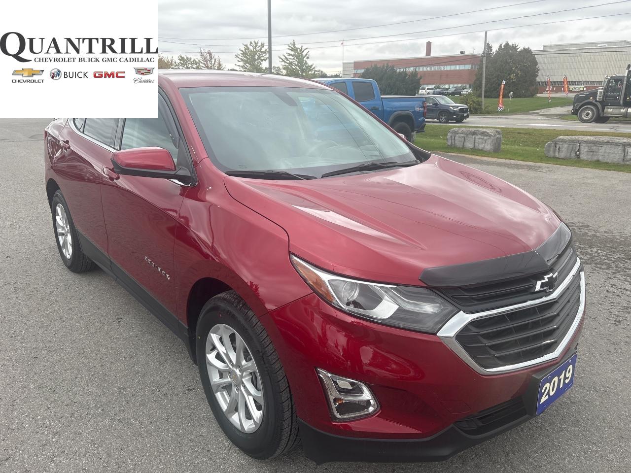 2019 Chevrolet Equinox LT FWD + Heated Seats + New Tires *CLEARANCE* Photo0